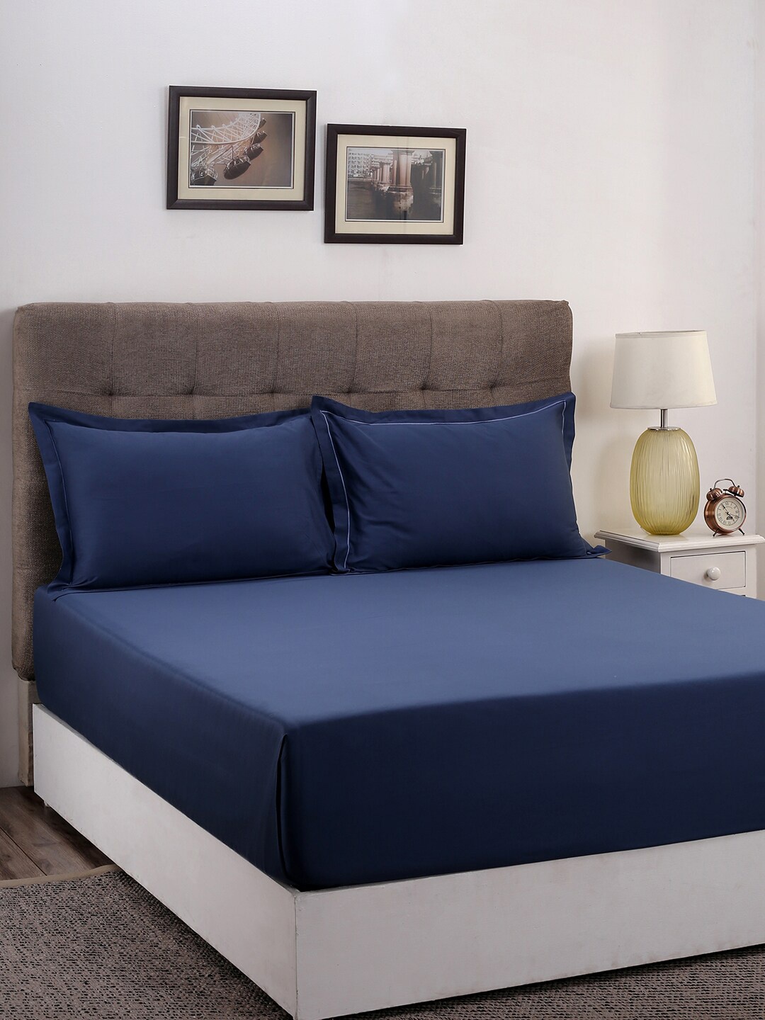 

MASPAR Blue Solid 400 TC Satin Double Bedsheet with 2 Pillow Covers