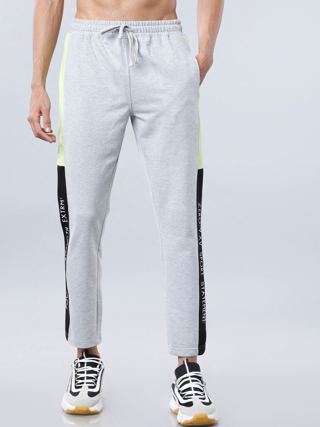 

LOCOMOTIVE Men Grey Melange & Black Solid Slim-Fit Track Pants