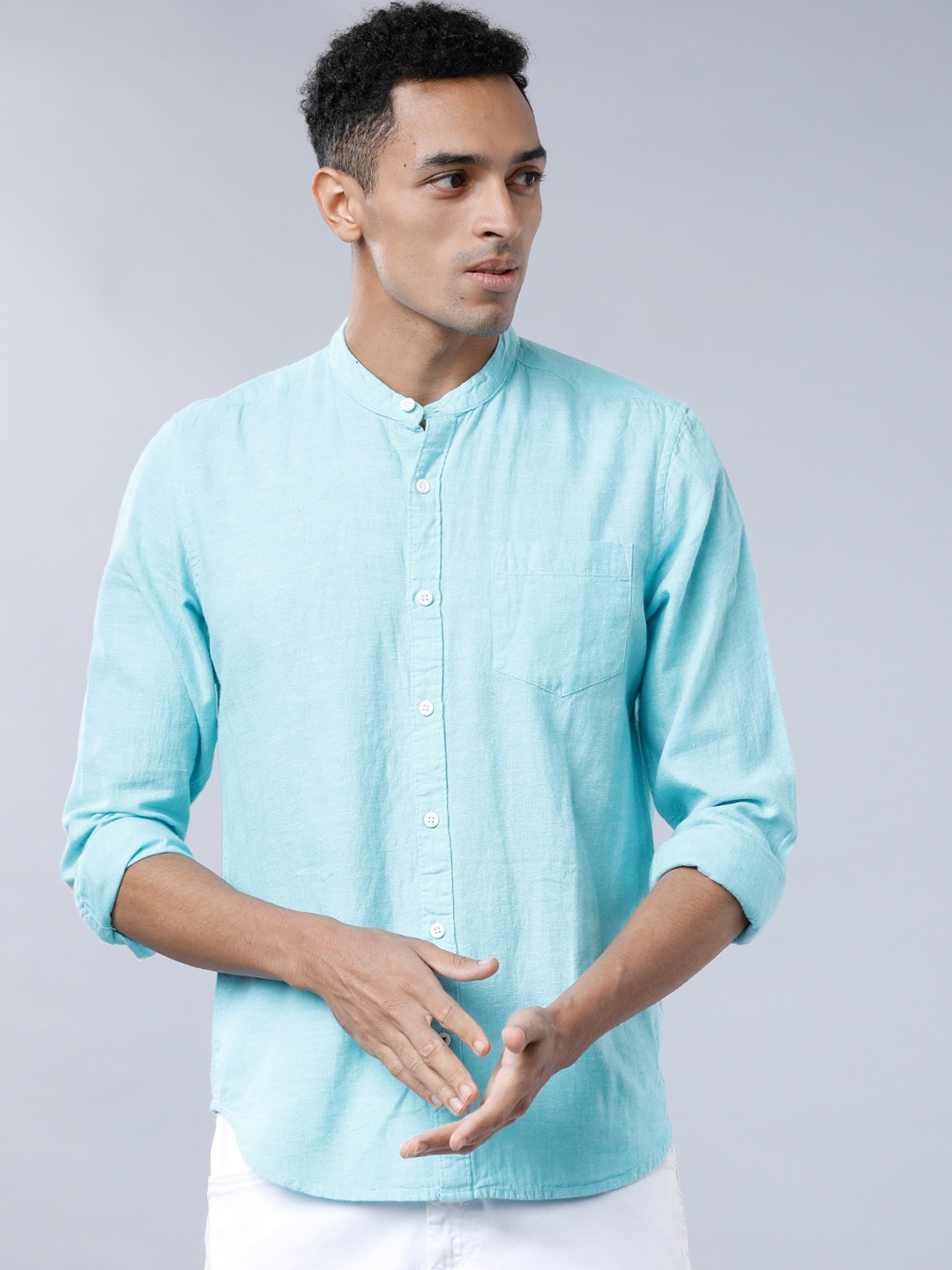 

HIGHLANDER Men Blue Slim Fit Solid Casual Shirt