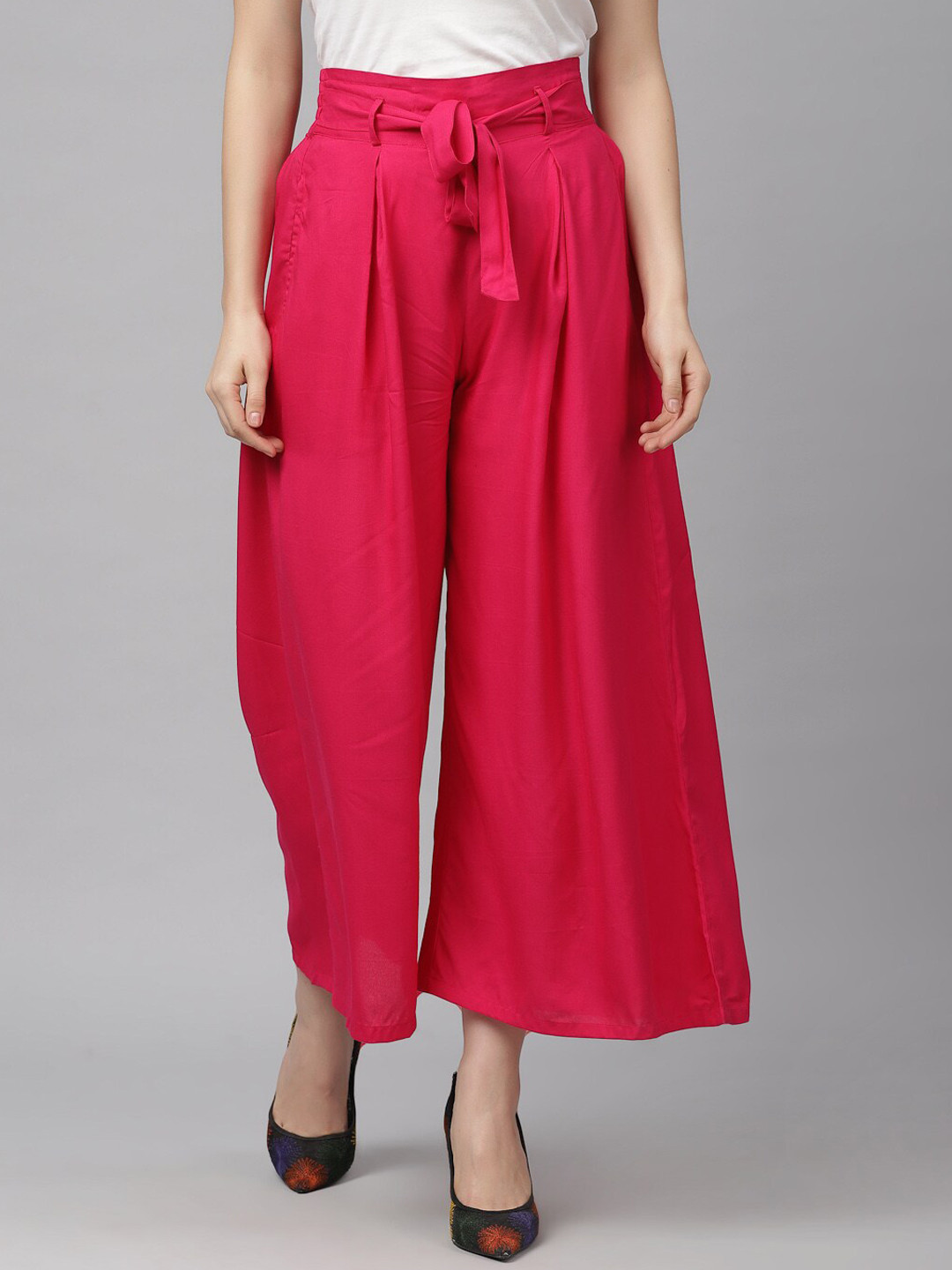 

KASSUALLY Women Fuchsia Solid Wide Leg Palazzos
