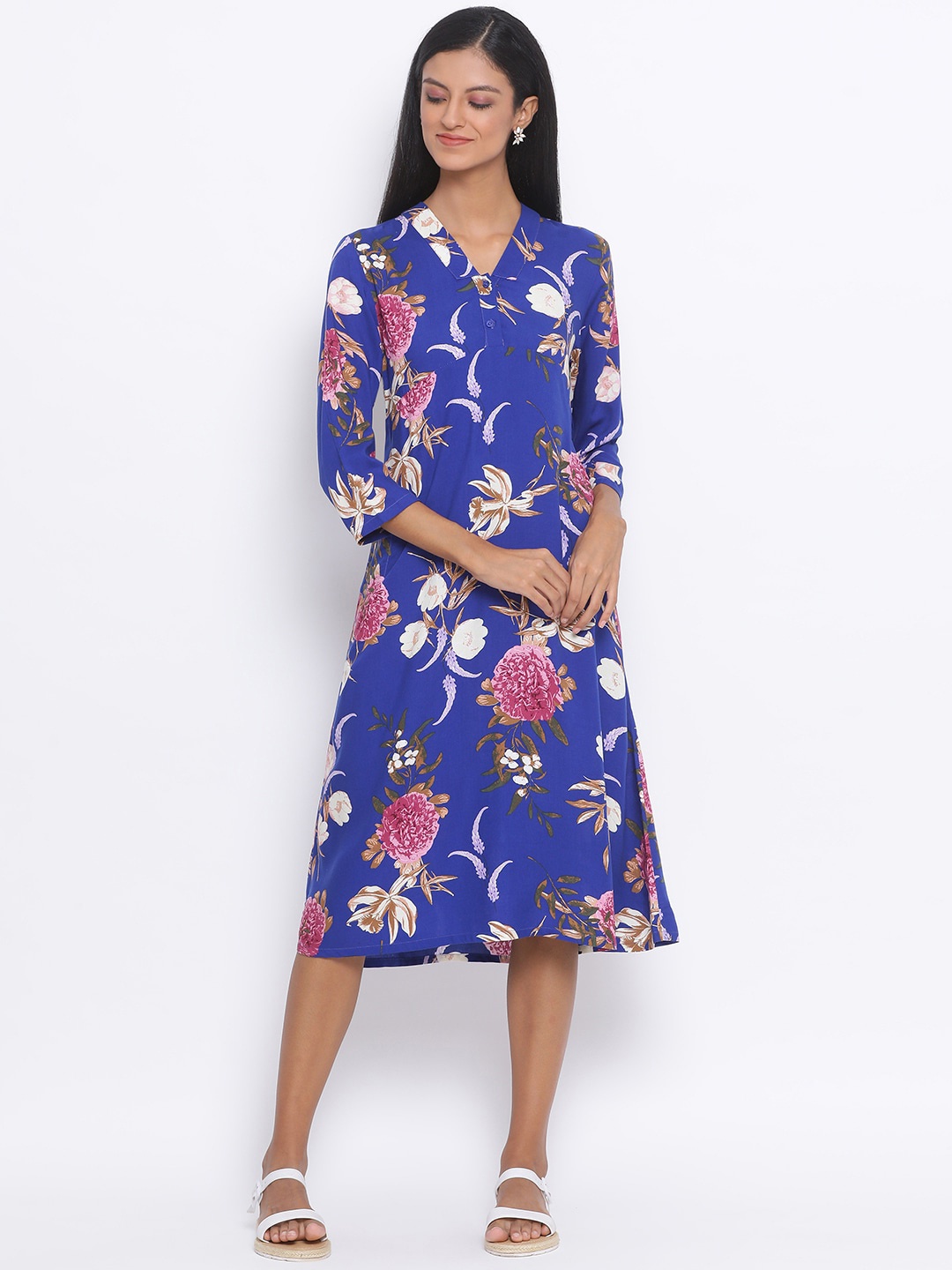 

Oxolloxo Women Navy Blue Printed A-Line Dress