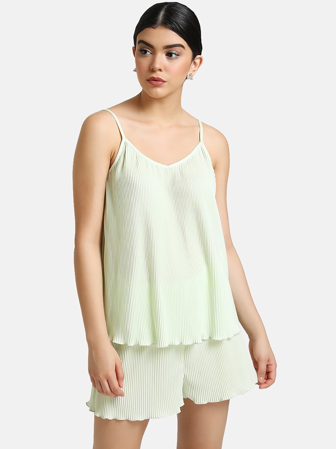 

Kazo Women Green Pleated Clothing Set