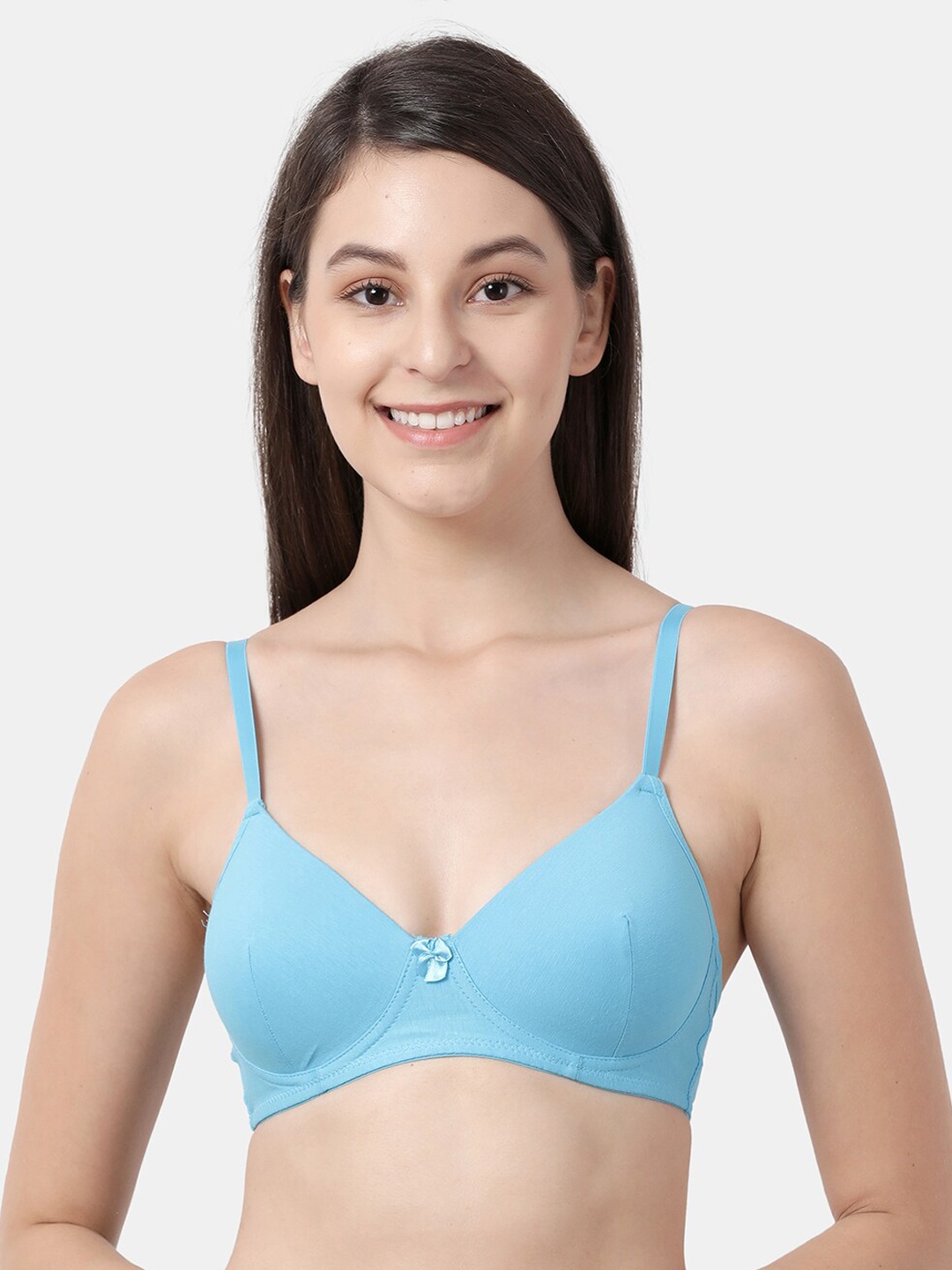 

Susie Blue Solid Non-Wired Lightly Padded Everyday Bra SQ1095-SkyBlue