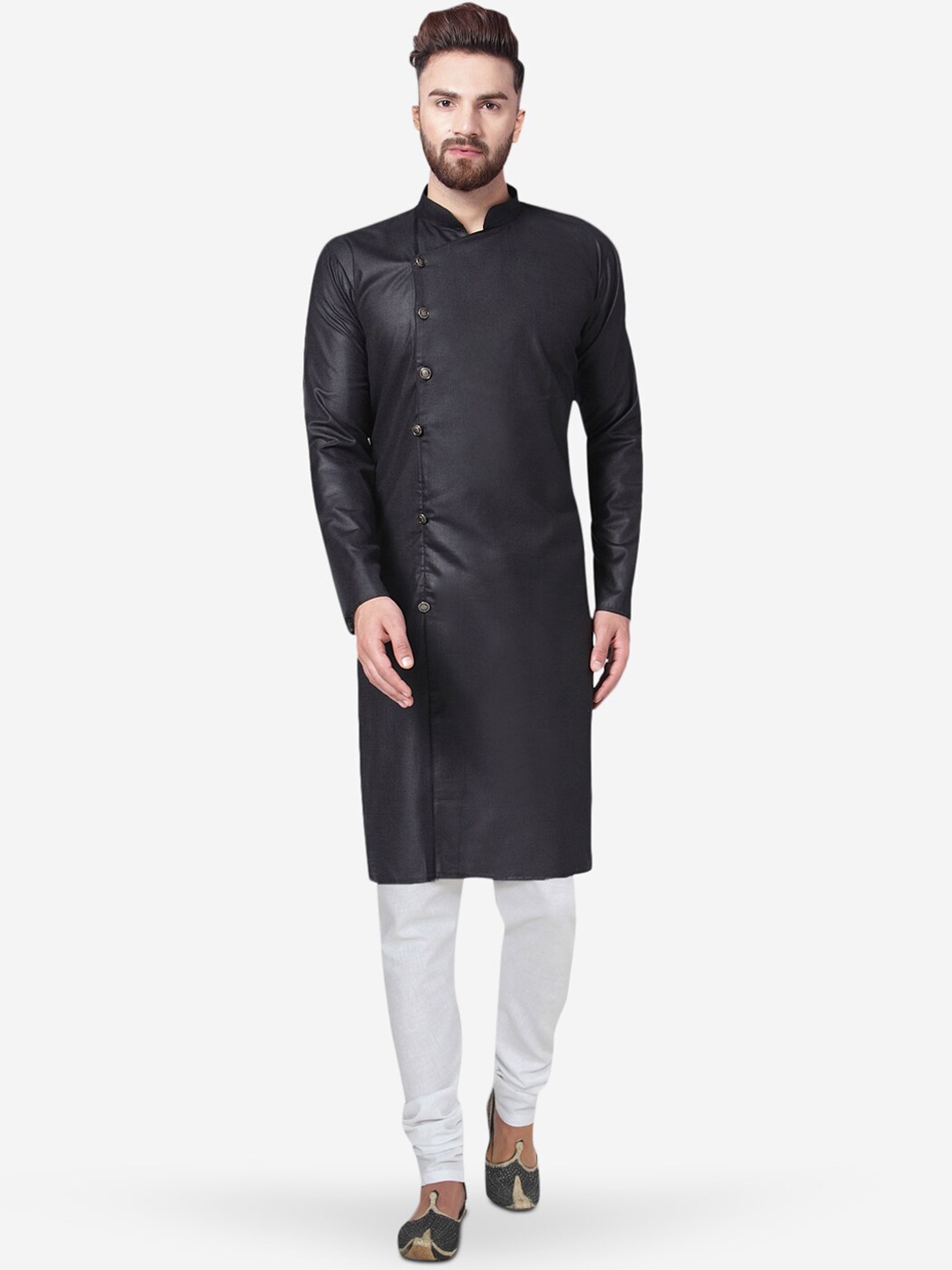 

Jompers Men Black Solid Kurta with Pyjamas