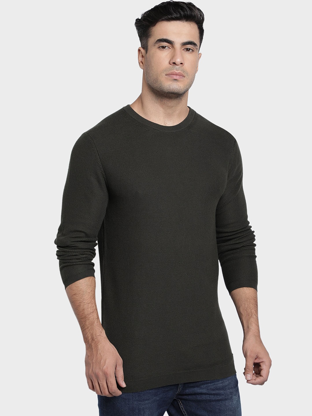 

Octave Men Brown Solid Pullover Sweater