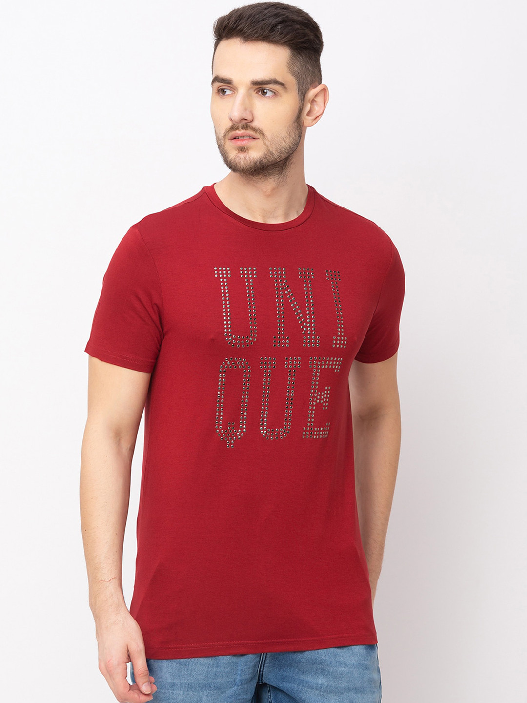 

Globus Men Maroon Printed Round Neck T-shirt