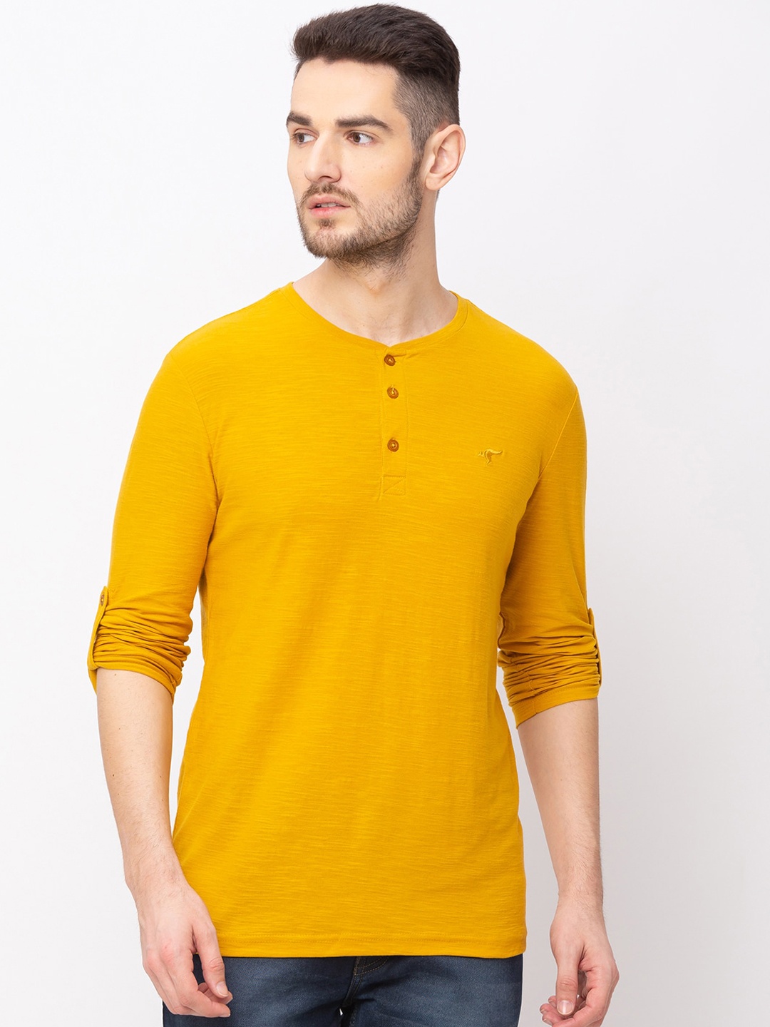 

Globus Men Yellow Solid Henley Neck T-shirt