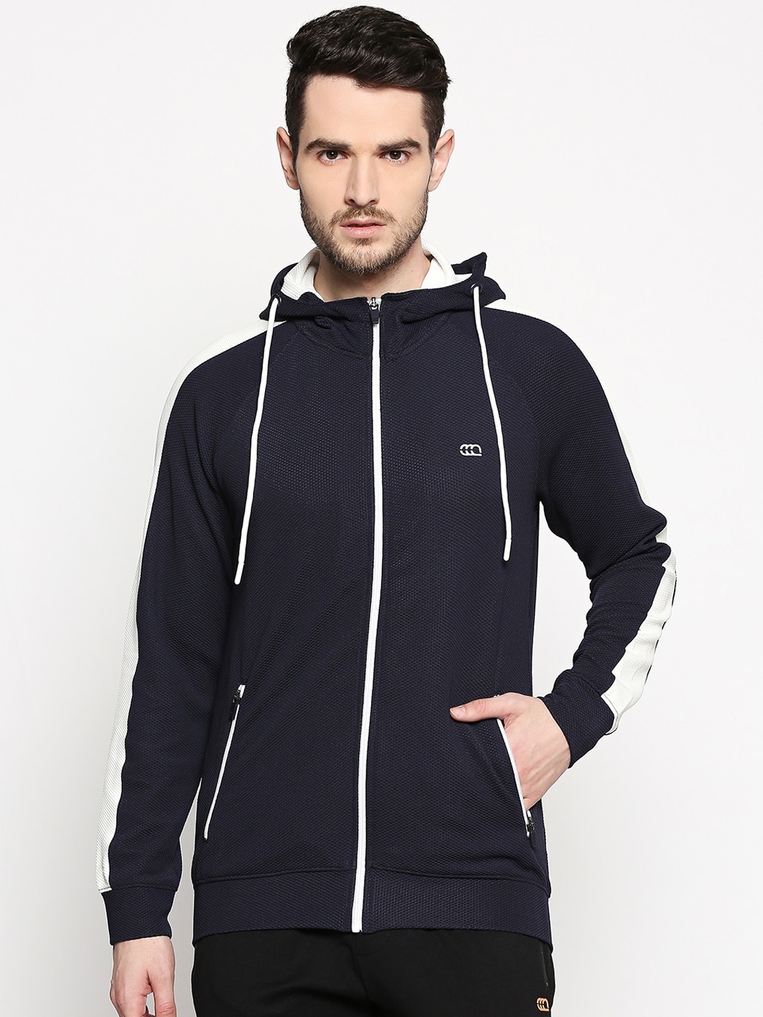 

Ajile by Pantaloons Men Navy Blue Solid Sweatshirt