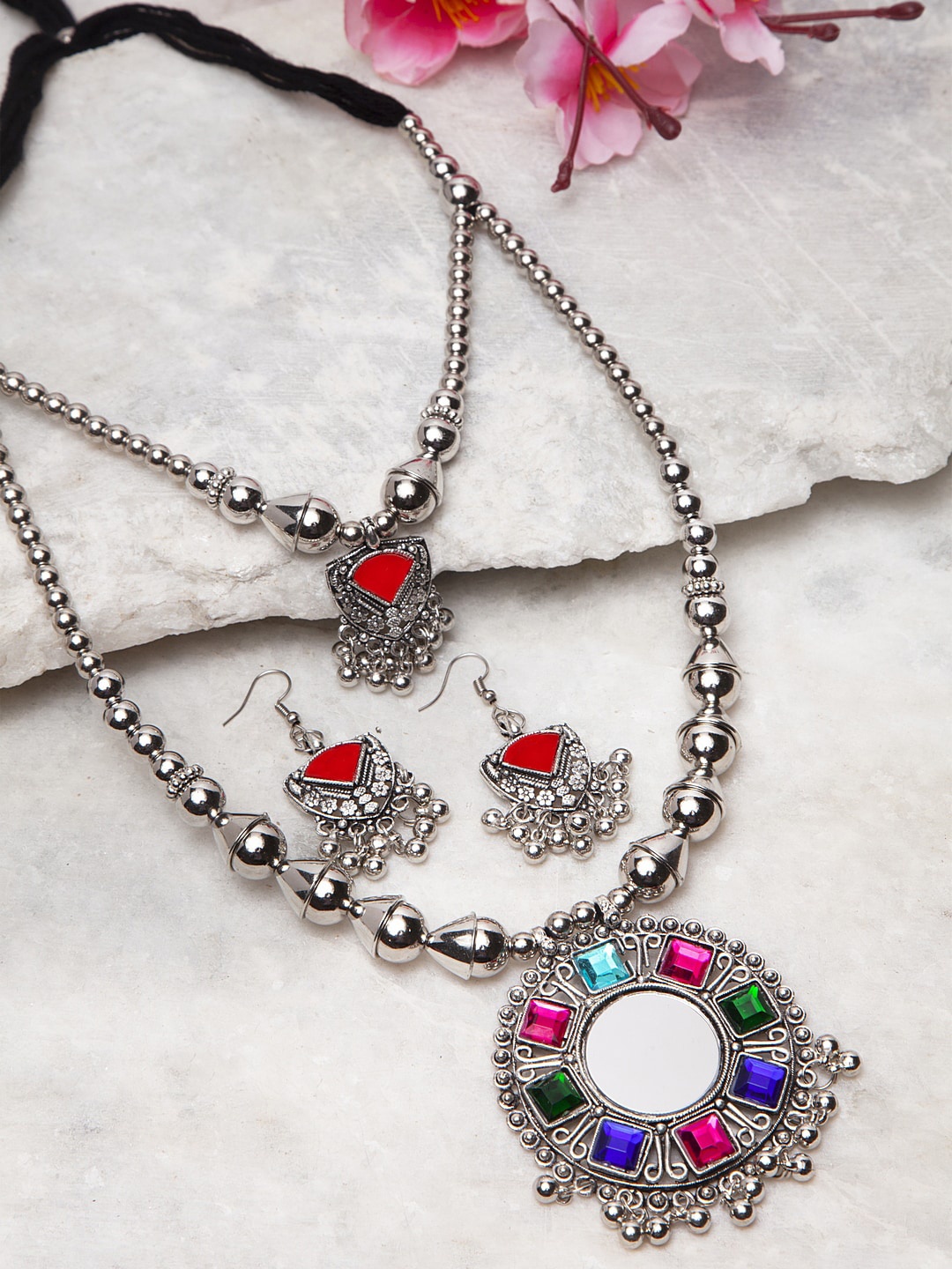 

Moedbuille Silver-Toned & Red Mirror-Studded Stone-Studded Afghan Jewellery Set