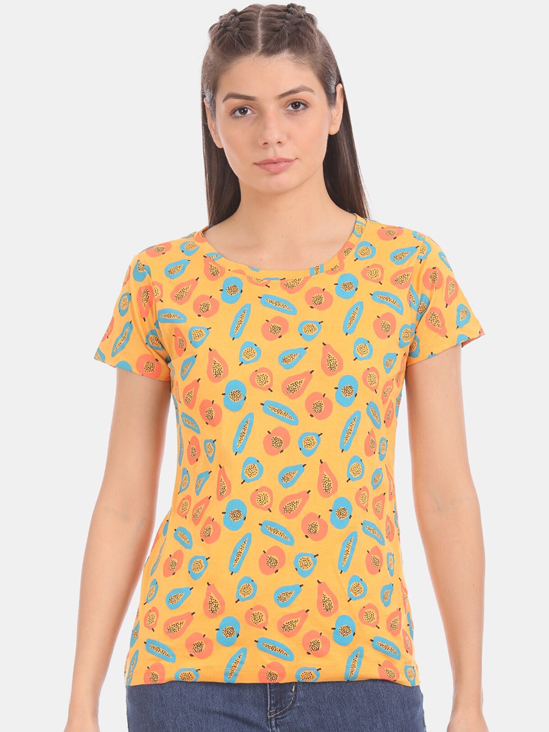 

Sugr Women Yellow Printed Round Neck T-shirt
