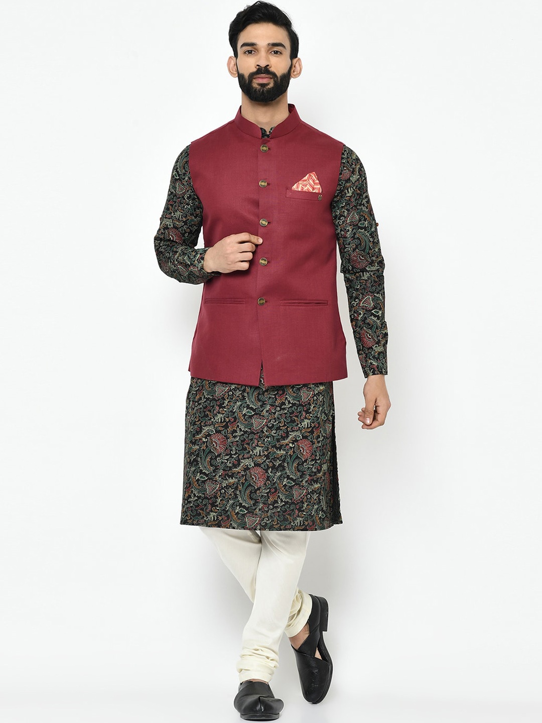 KISAH Men Maroon & Black Printed Kurta with Churidar
