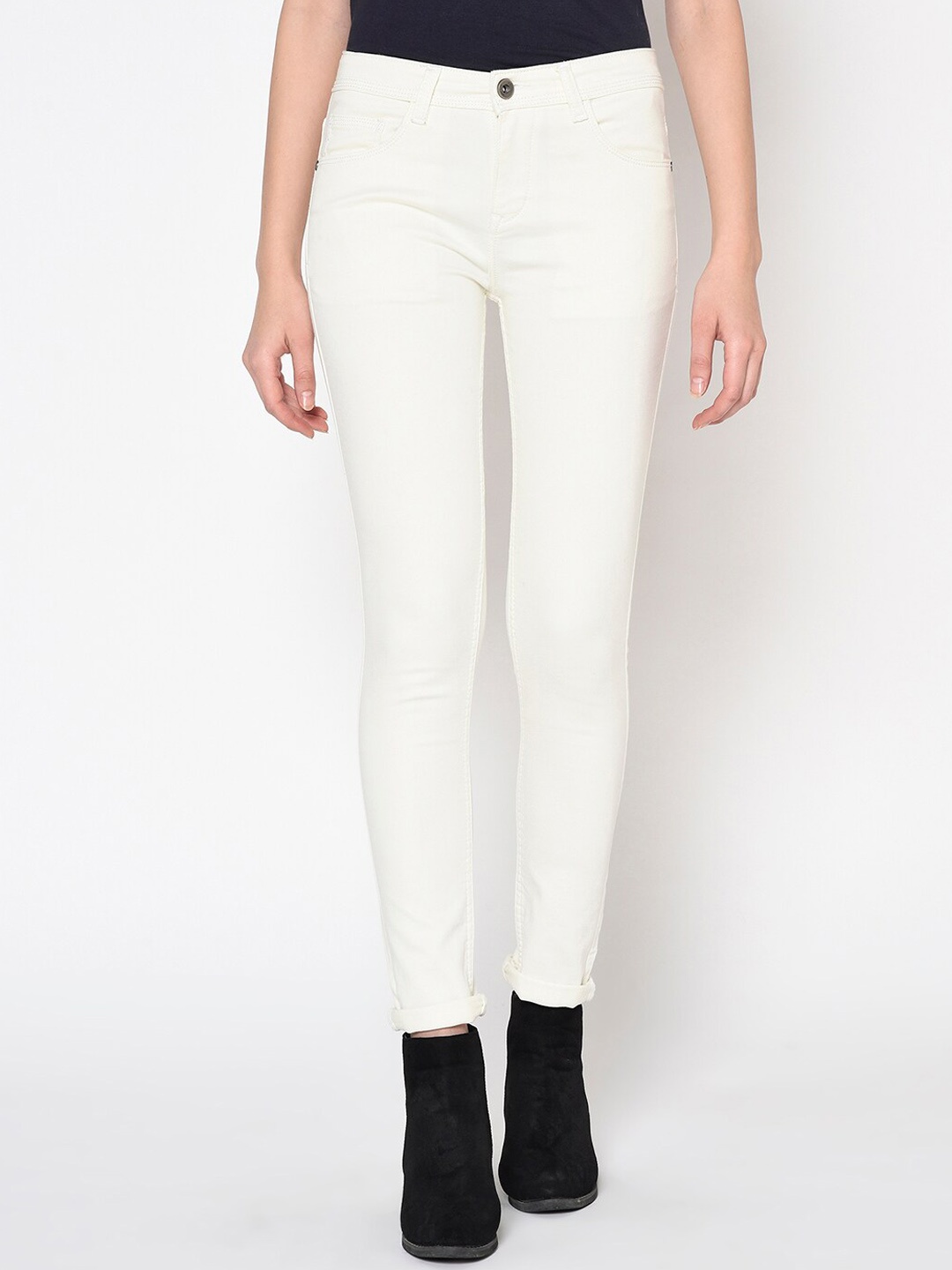 

METTLE Women White Regular Fit Mid-Rise Clean Look Jeans