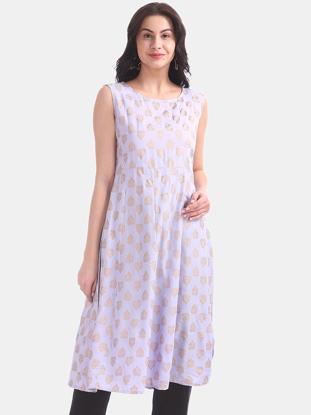 

Anahi Women Lavender & Gold-Coloured Printed A-Line Kurta with Ethnic Shrug