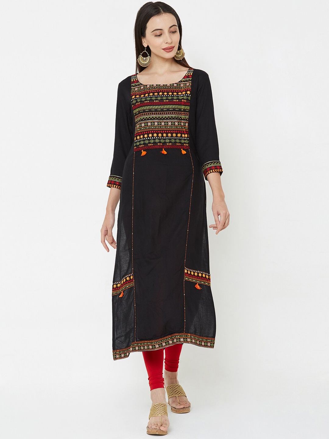 

FASHOR Women Black & Green Embroidered A-Line Kurta