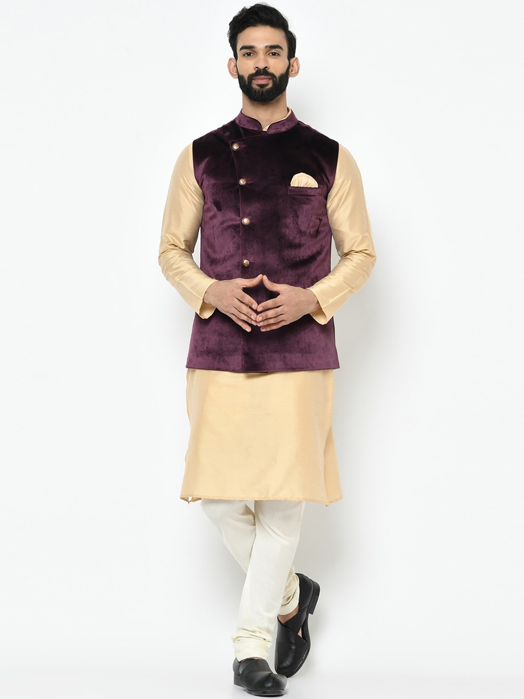 

KISAH Men Beige & White Solid Kurta with Pyjamas & Nehru Jacket