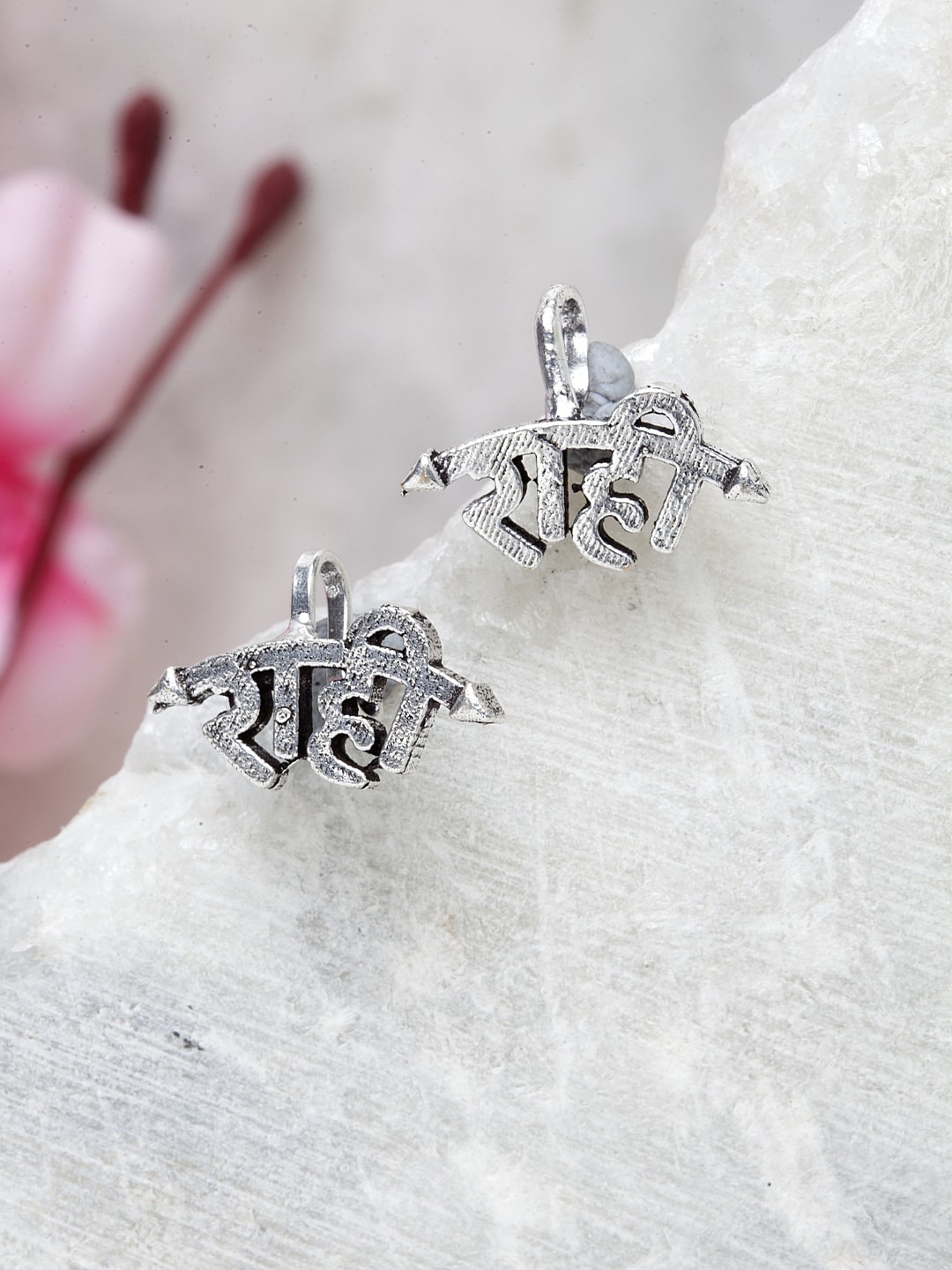

Moedbuille Silver-Plated Contemporary Studs