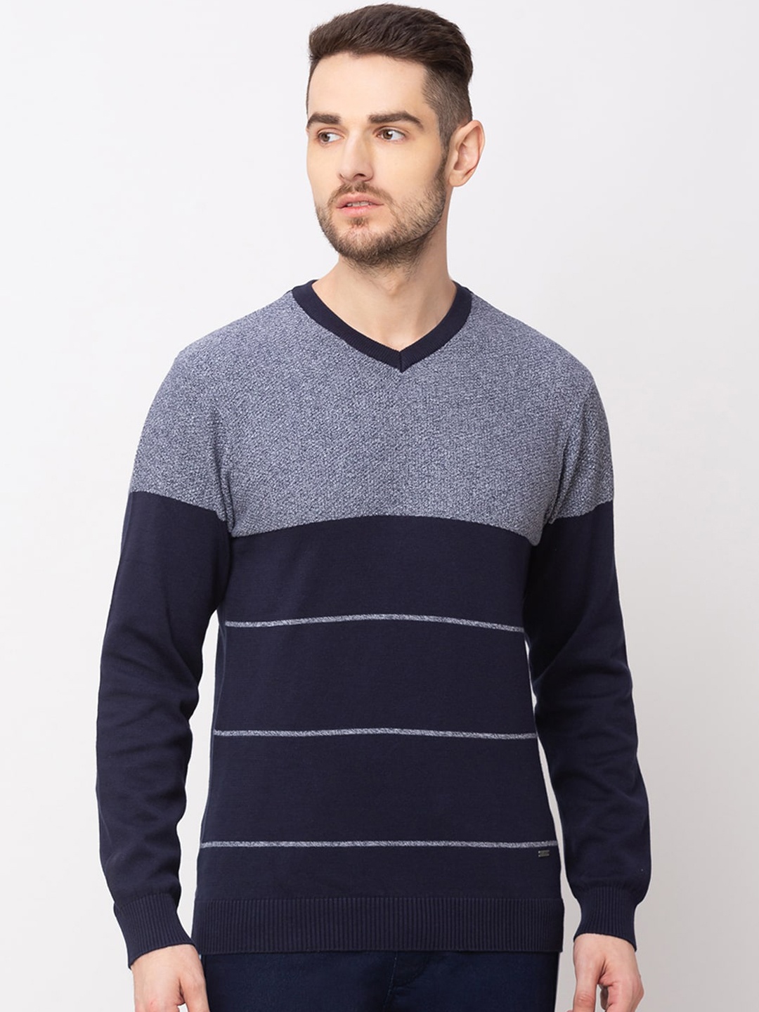 

Globus Men Navy Blue Striped Pullover Sweater
