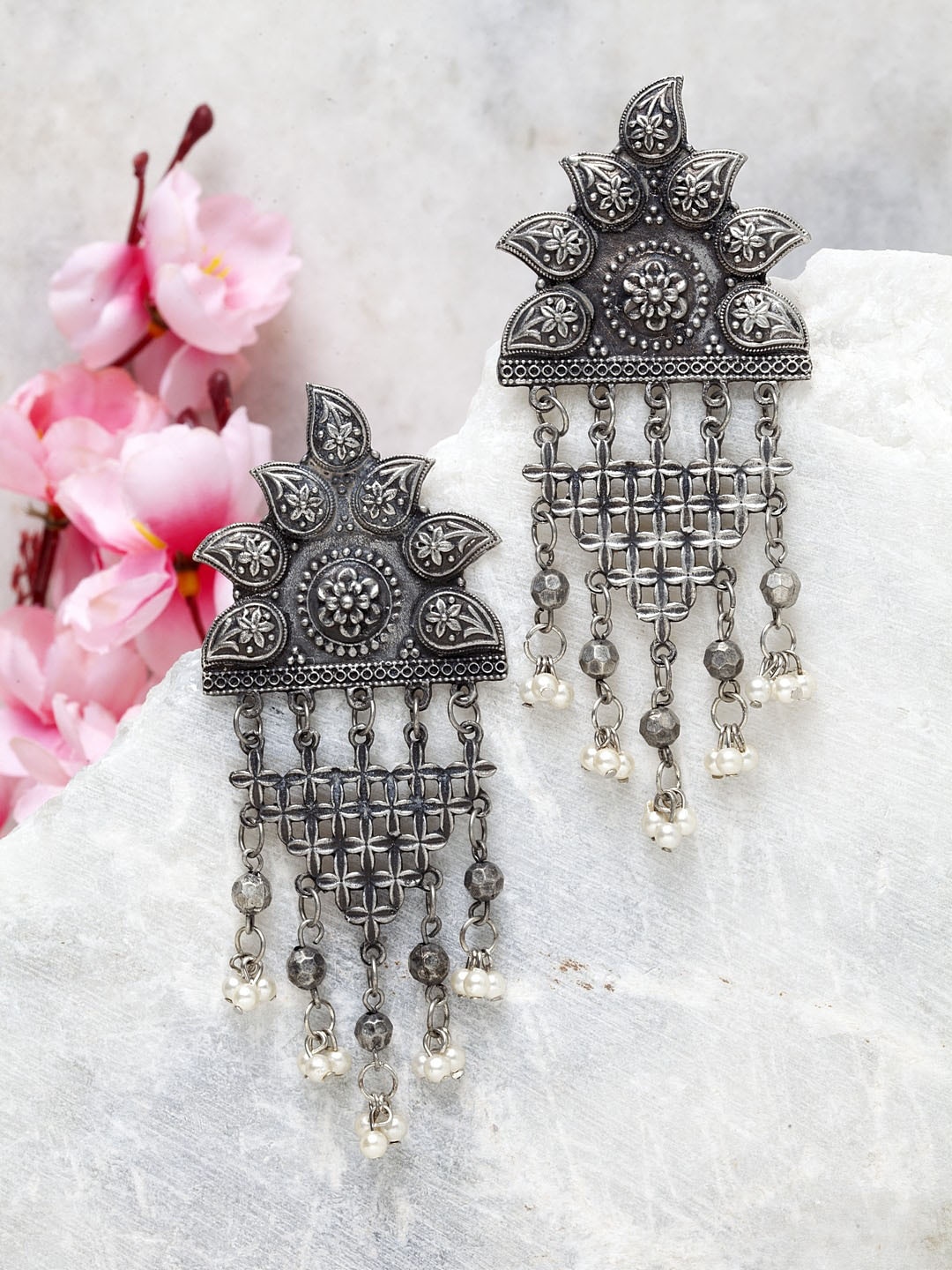 

Moedbuille Gunmetal-Toned Handcrafted Pearl Studded Classic Drop Earrings, Metallic