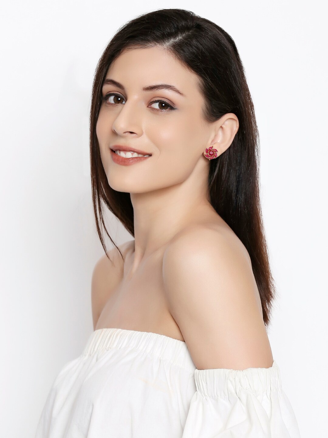

Mahi Red Floral Studs
