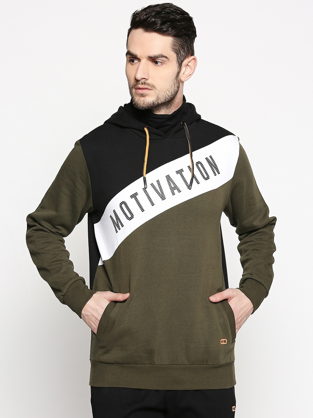 

Ajile by Pantaloons Men Olive Green Printed Hooded Sweatshirt