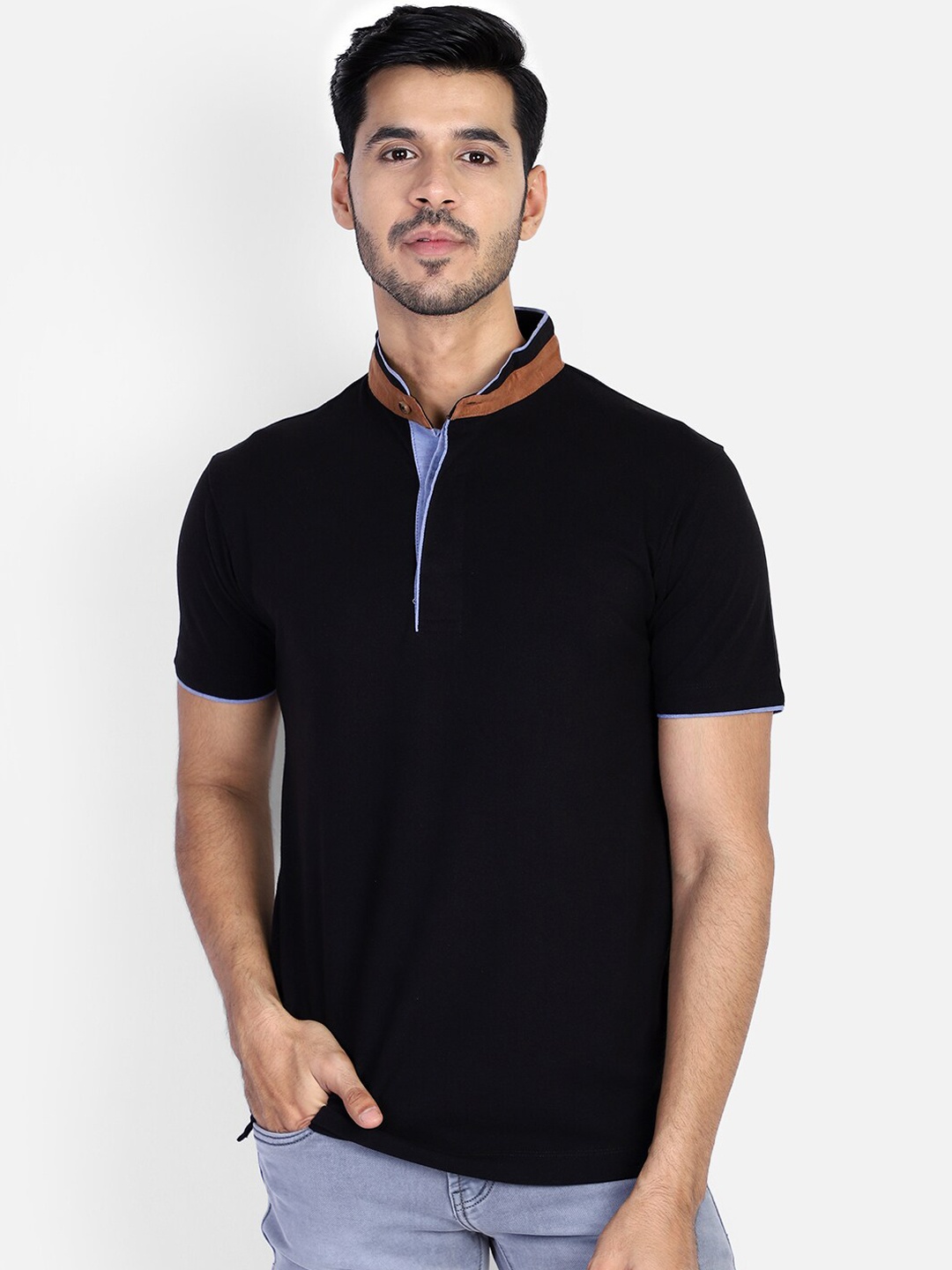 

OFF LIMITS Men Black Solid Mandarin Collar T-shirt