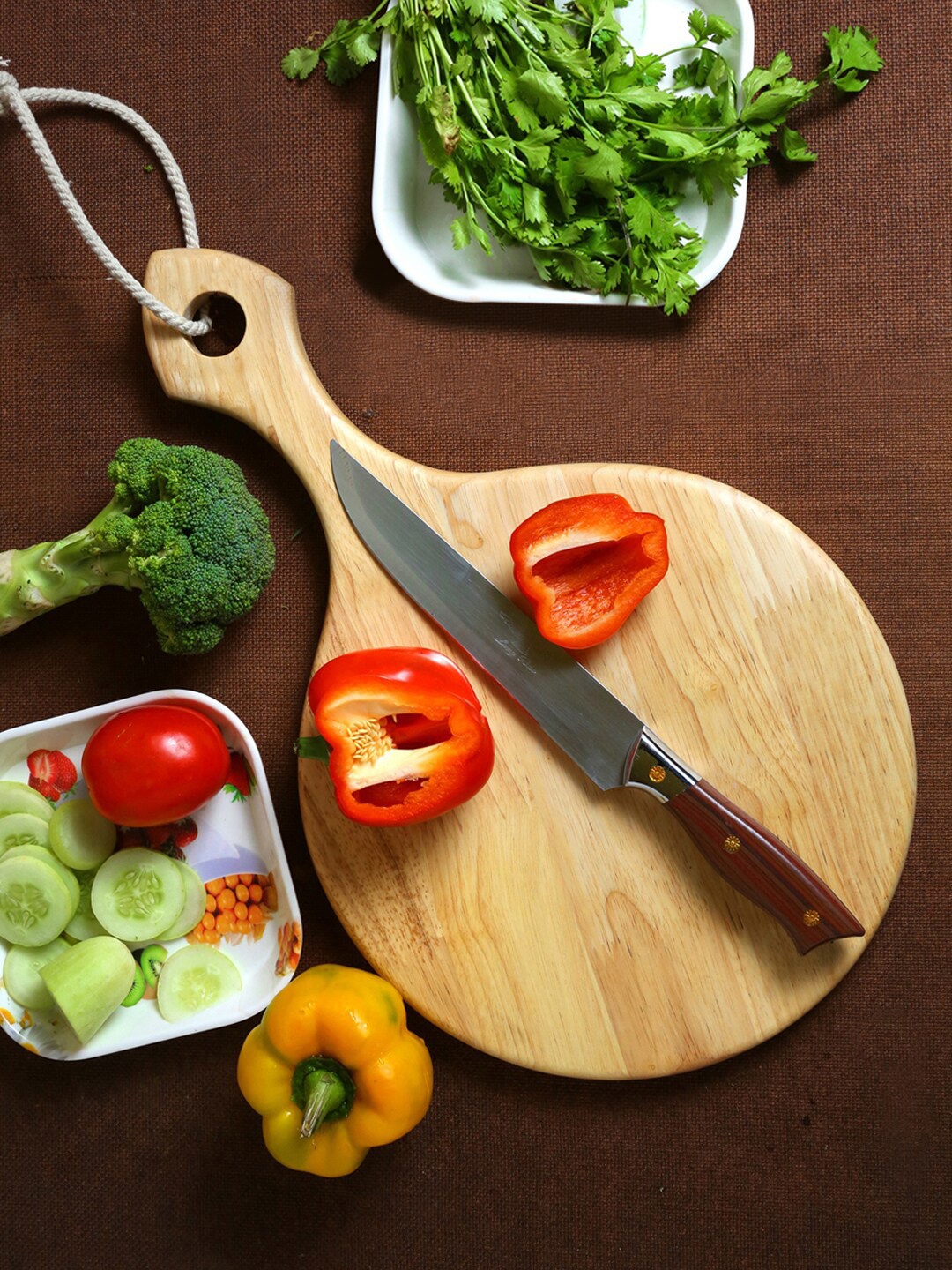 

Safal Beige Pure Natural Wooden Circular Chopping Board