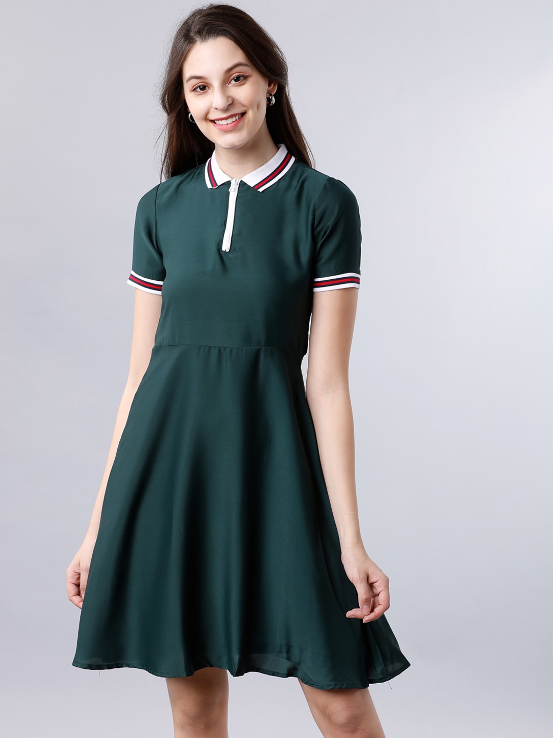 

Tokyo Talkies Women Green Solid Fit and Flare Dress
