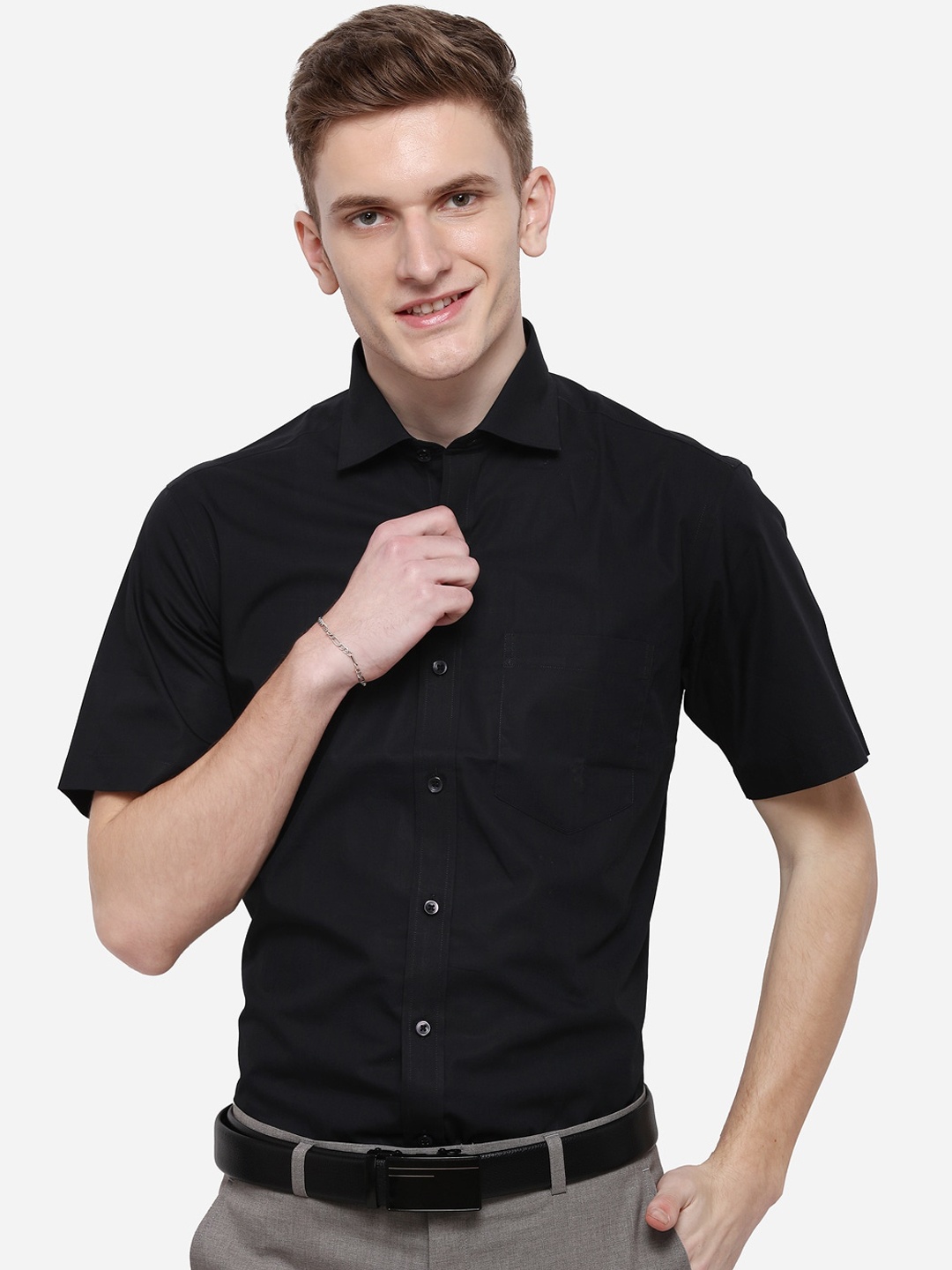 

JADE BLUE Men Black Regular Fit Solid Formal Shirt