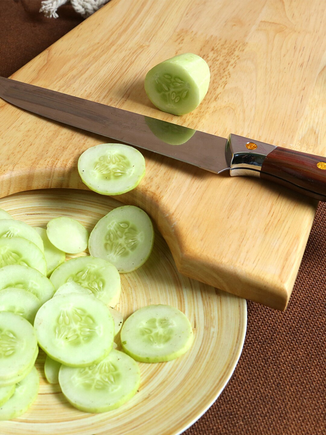

Safal Beige Pure Natural Wooden Sustainable Chopping Board