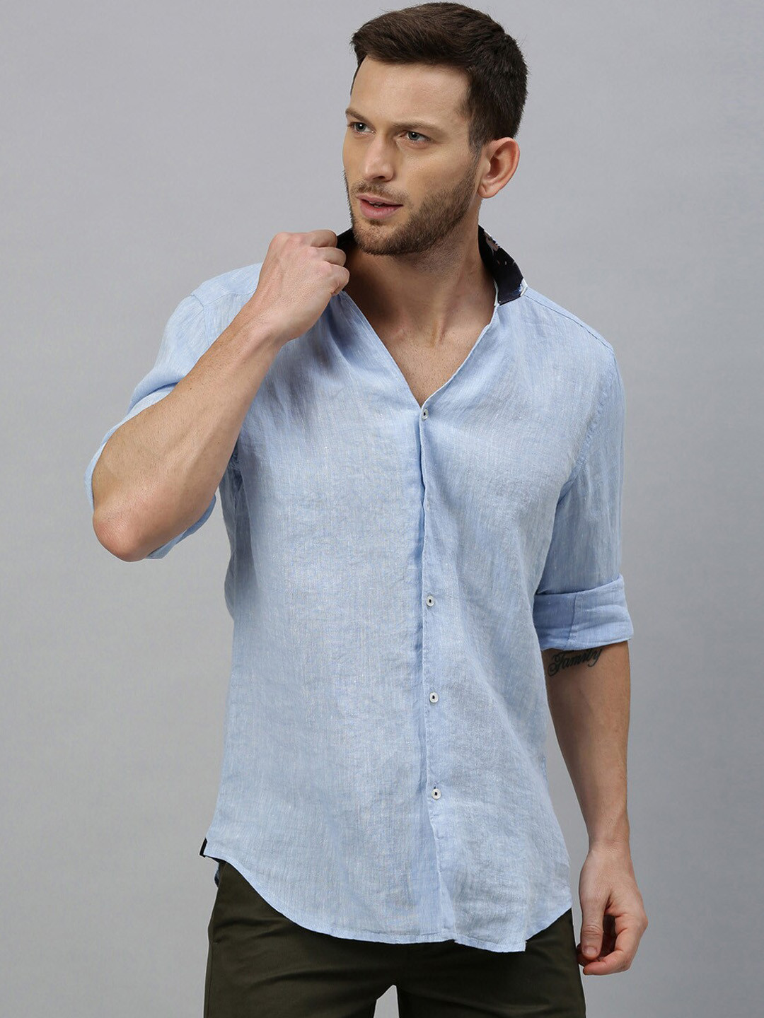 

RARE RABBIT Men Alan Regular Fit Solid Shirt, Blue
