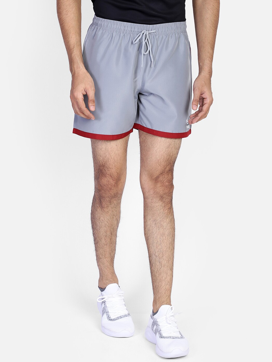 

Yuuki Men Grey Solid Regular Fit Sports Shorts