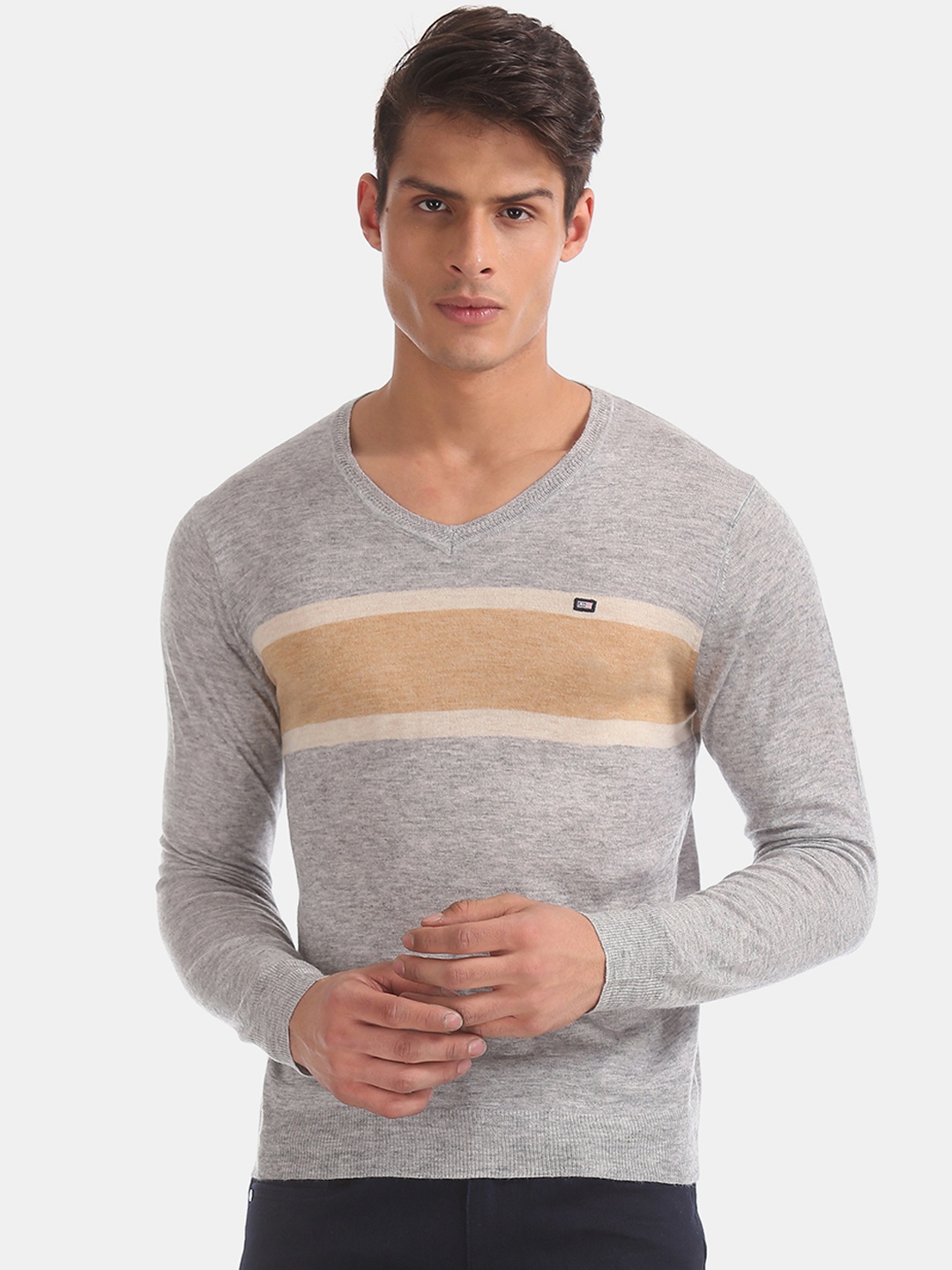 

Arrow Sport Men Grey & Brown Colourblocked Pullover Sweater