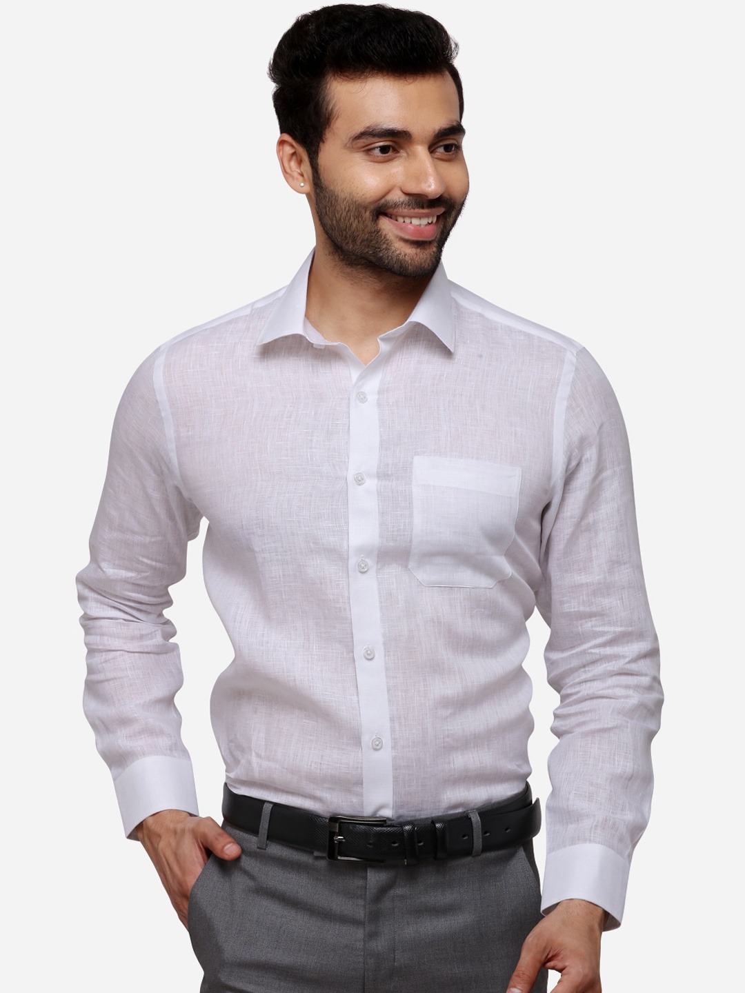 

JADE BLUE Men White Regular Fit Solid Formal Shirt