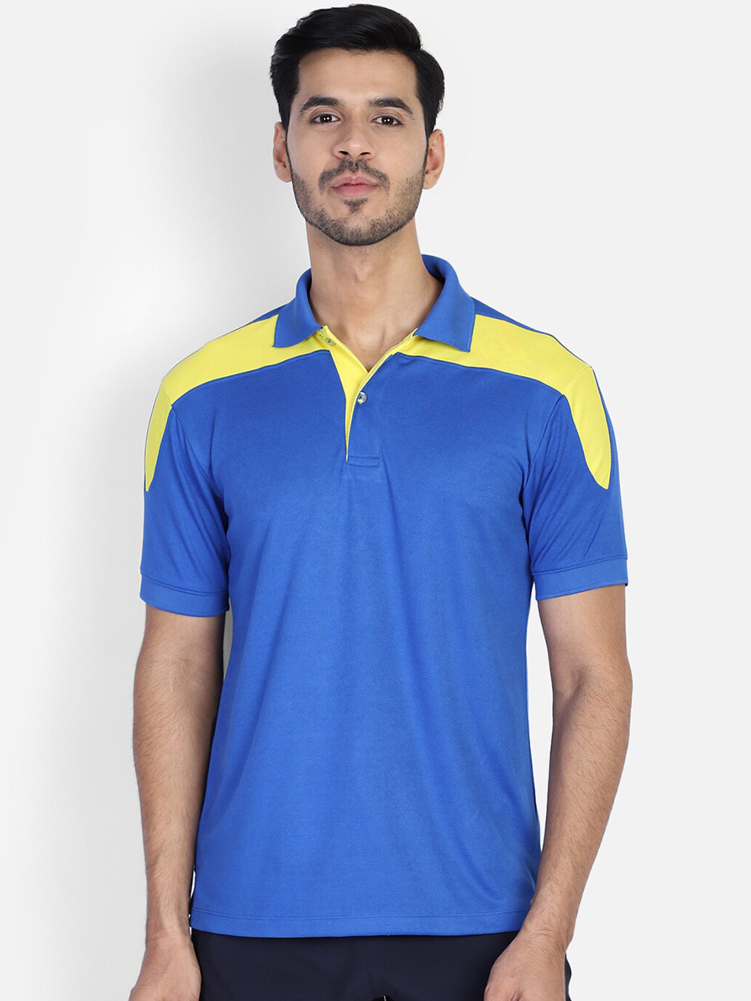 

OFF LIMITS Men Blue Colourblocked Polo Collar T-shirt