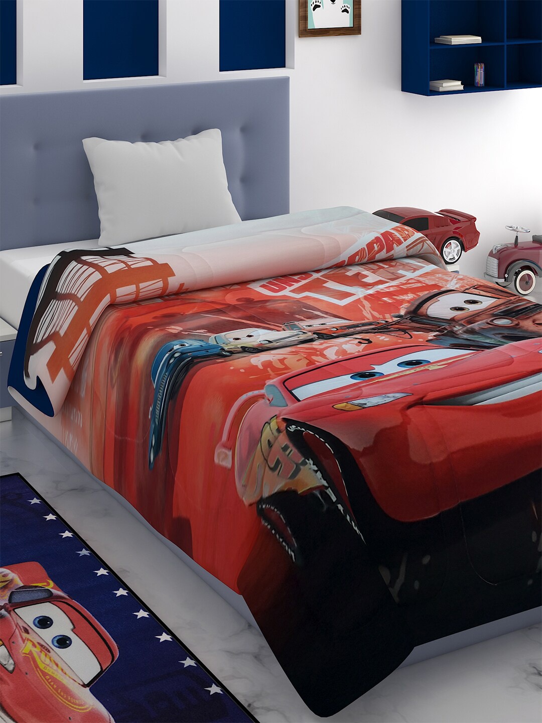 

Disney Red Cars Printed AC Room 300 GSM Single Bed Comforter