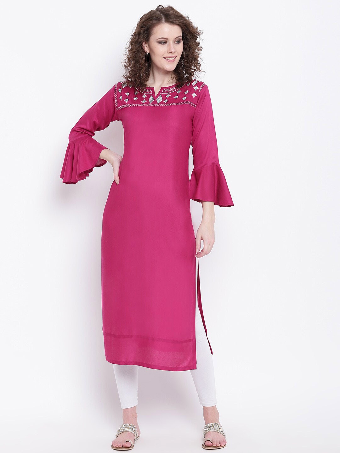 

Napra Women Magenta Floral Yoke Design Straight Kurta