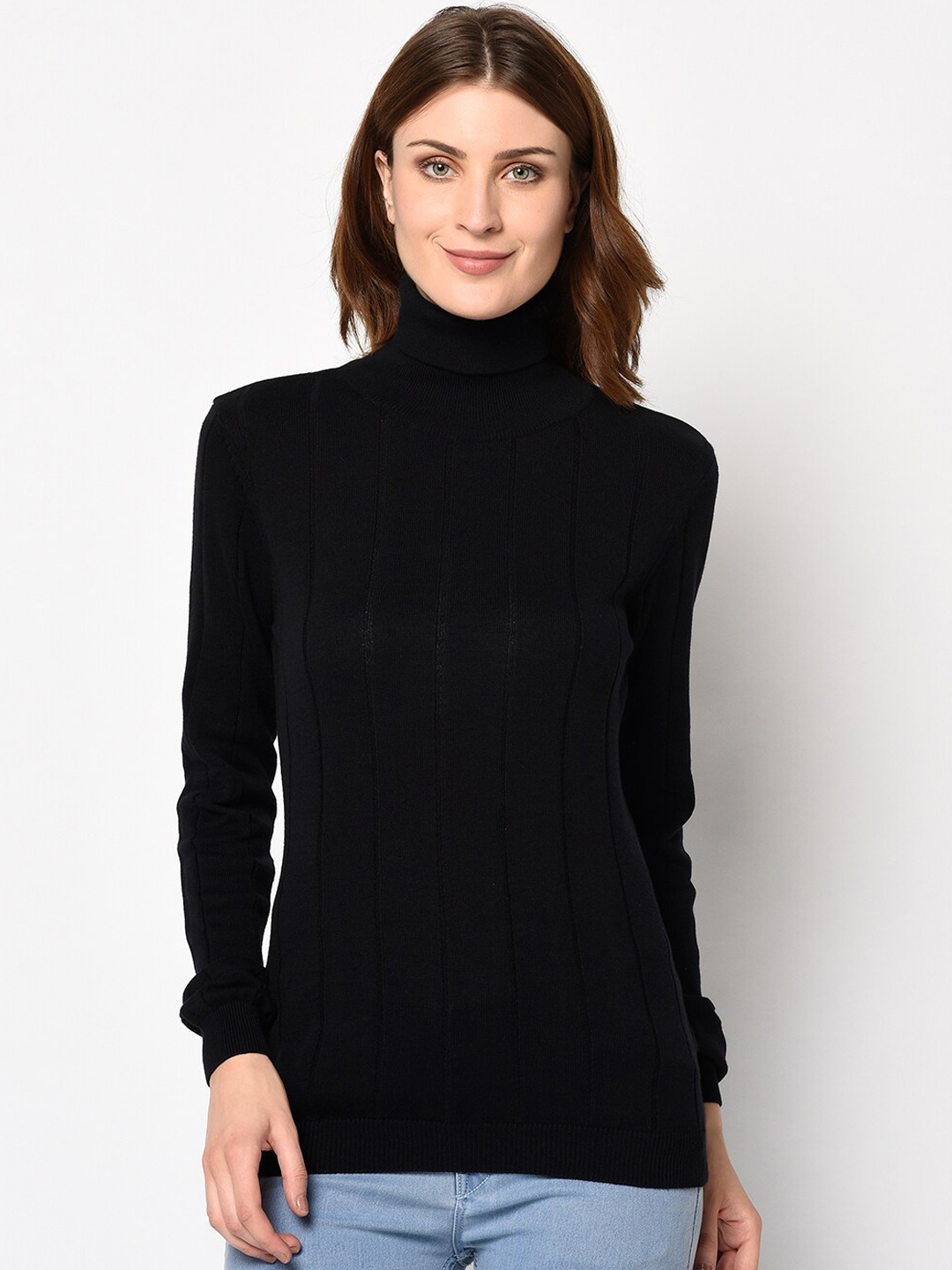 

98 Degree North Women Black Striped Sweater
