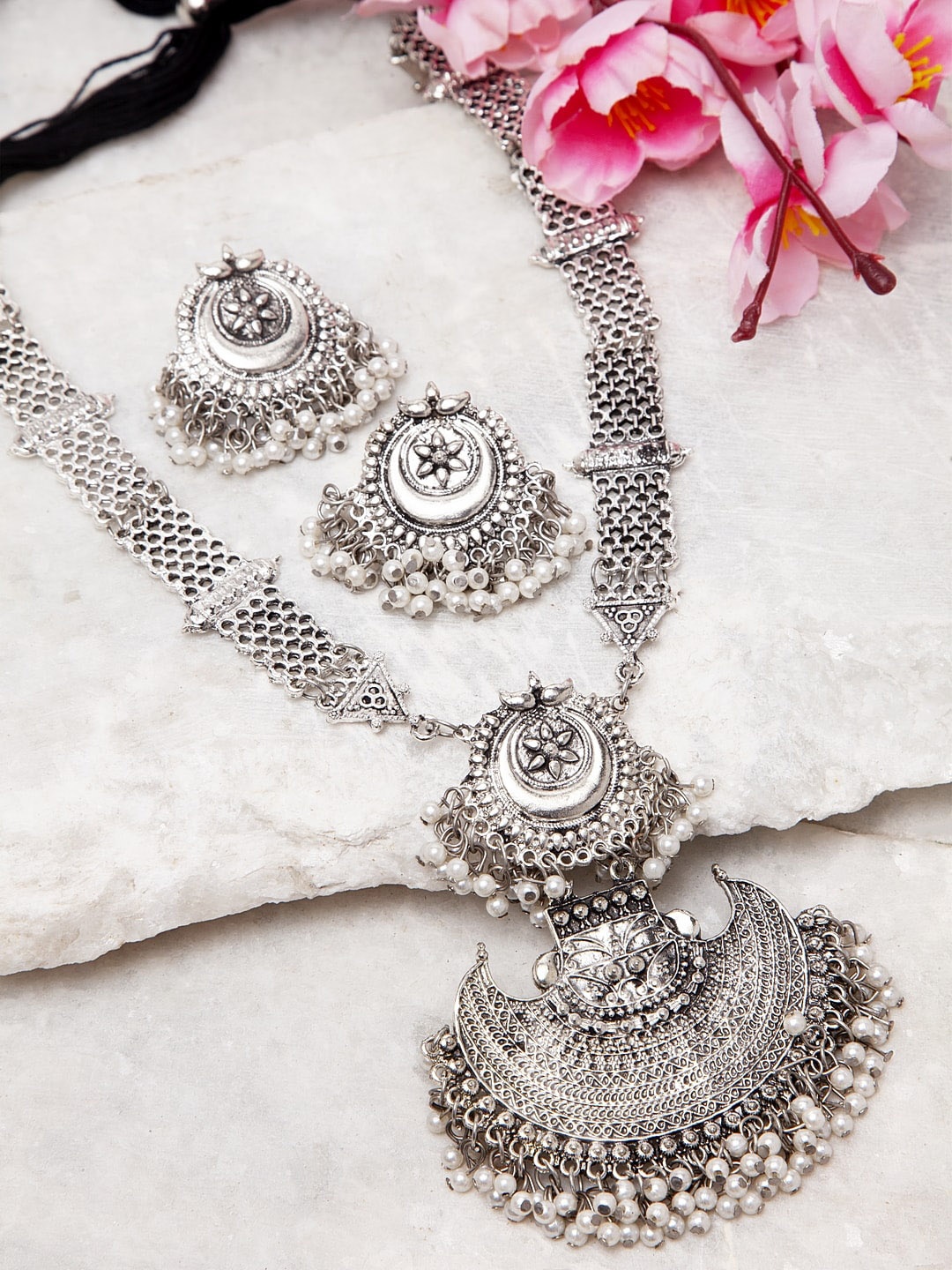 

Moedbuille Silver-Toned Pearls Studded Layered Tasselled Design Filigree Work Tribal Temple Jewellery Set