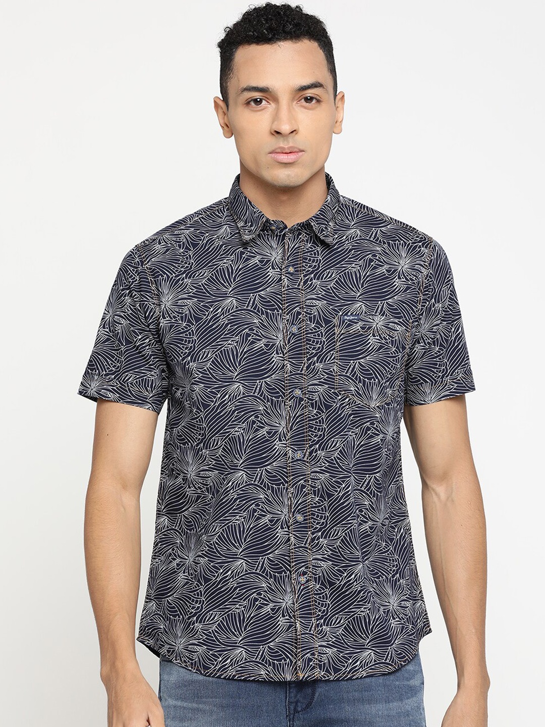 

Pepe Jeans Men Navy Blue & Off-White Regular Fit Printed Casual Shirt