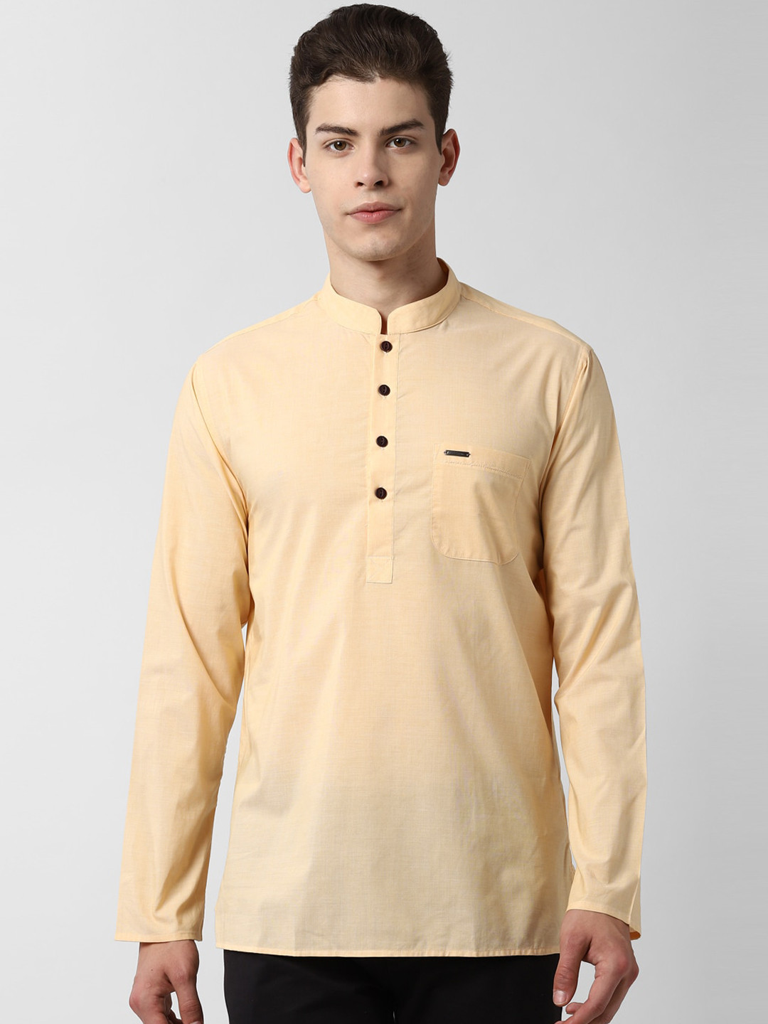 

Peter England Men Yellow Solid Straight Kurta