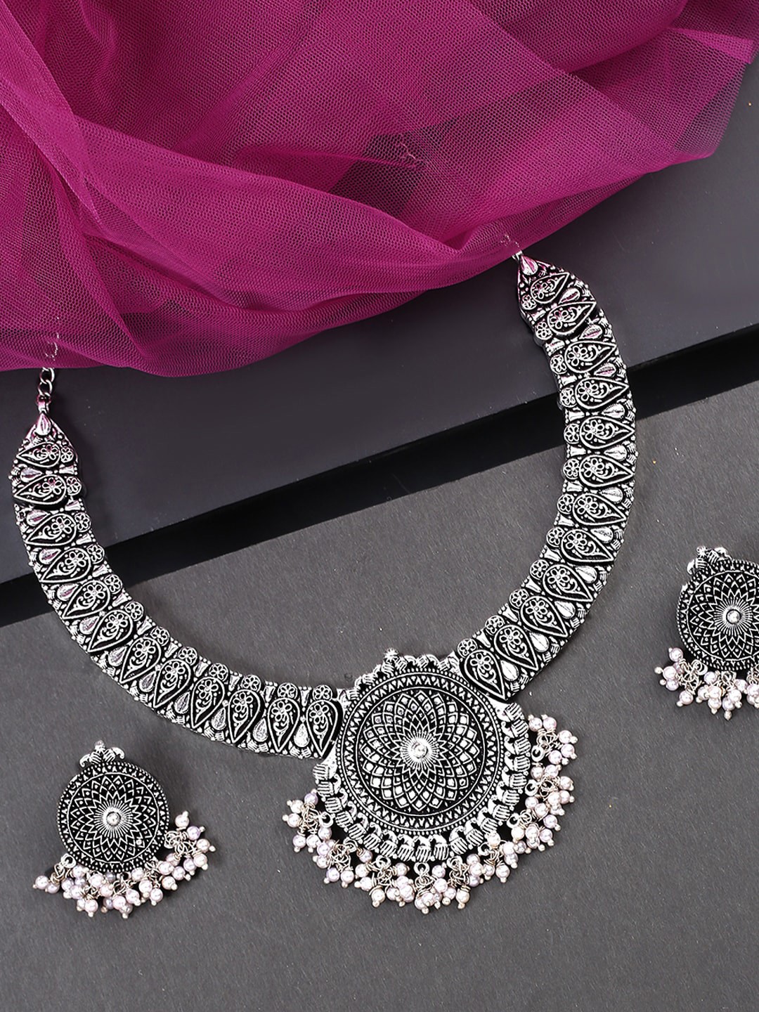 

Yellow Chimes Oxidized Silver-Plated & White Pearl Jewellery Set