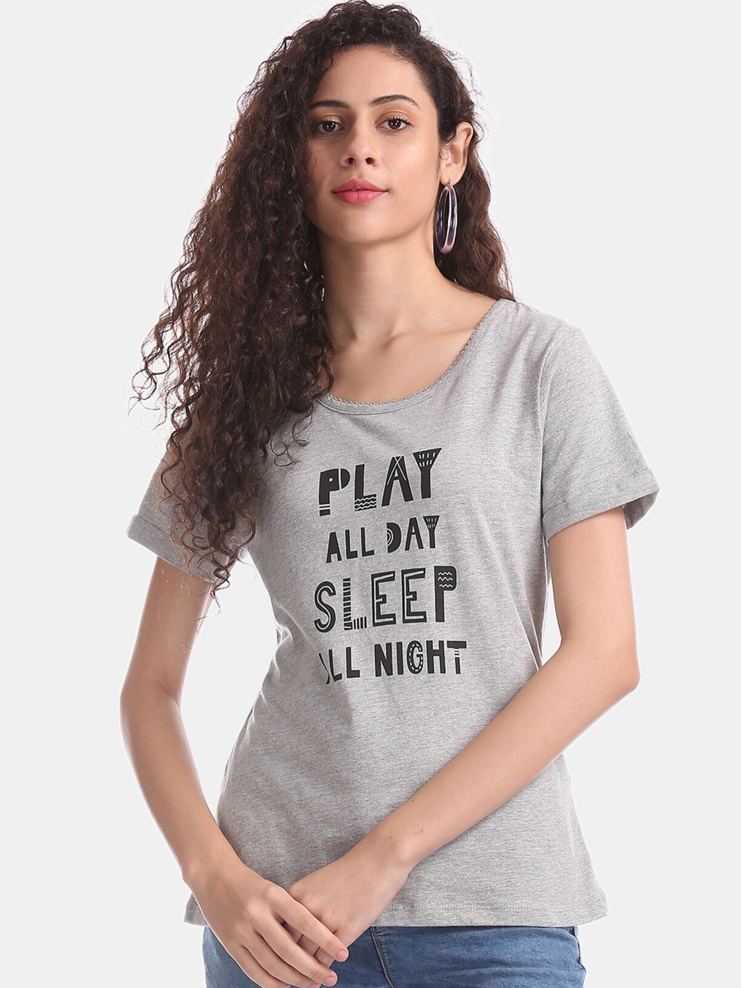 

Sugr Women Grey Printed Round Neck T-shirt