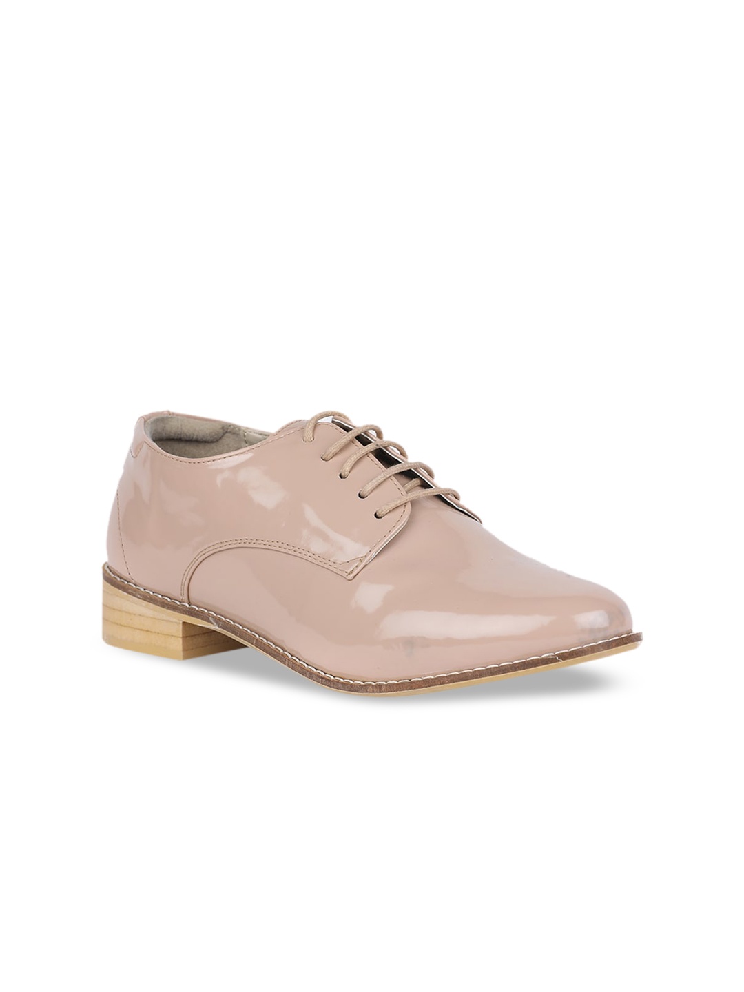 

Bata Women Pink PU Oxfords