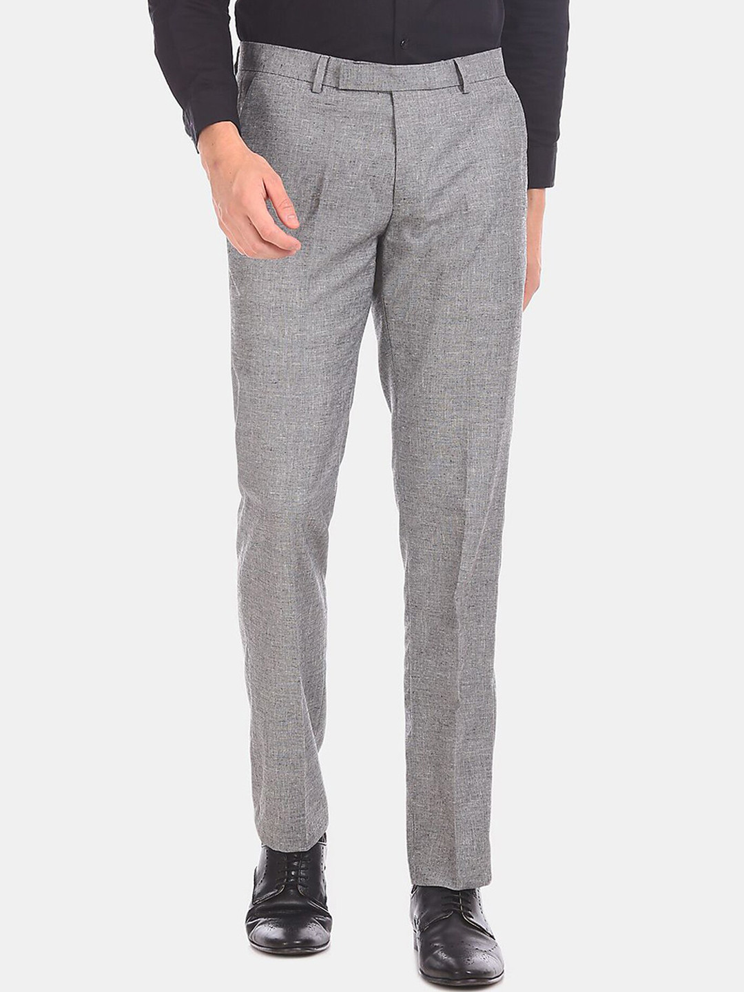 

Excalibur Men Grey Regular Fit Solid Regular Trousers