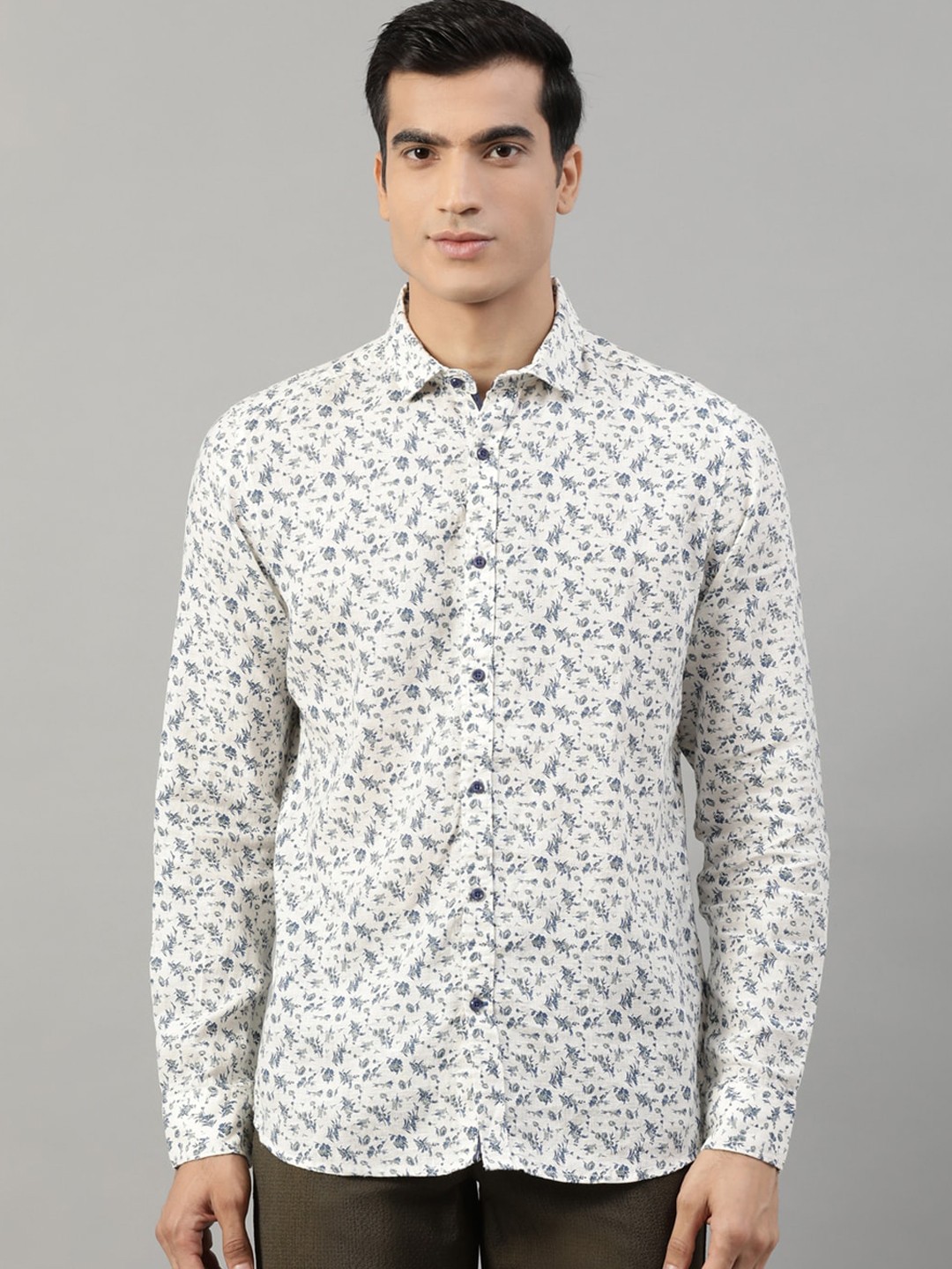 

HARSAM Men Off-White Regular Fit Printed Casual Shirt