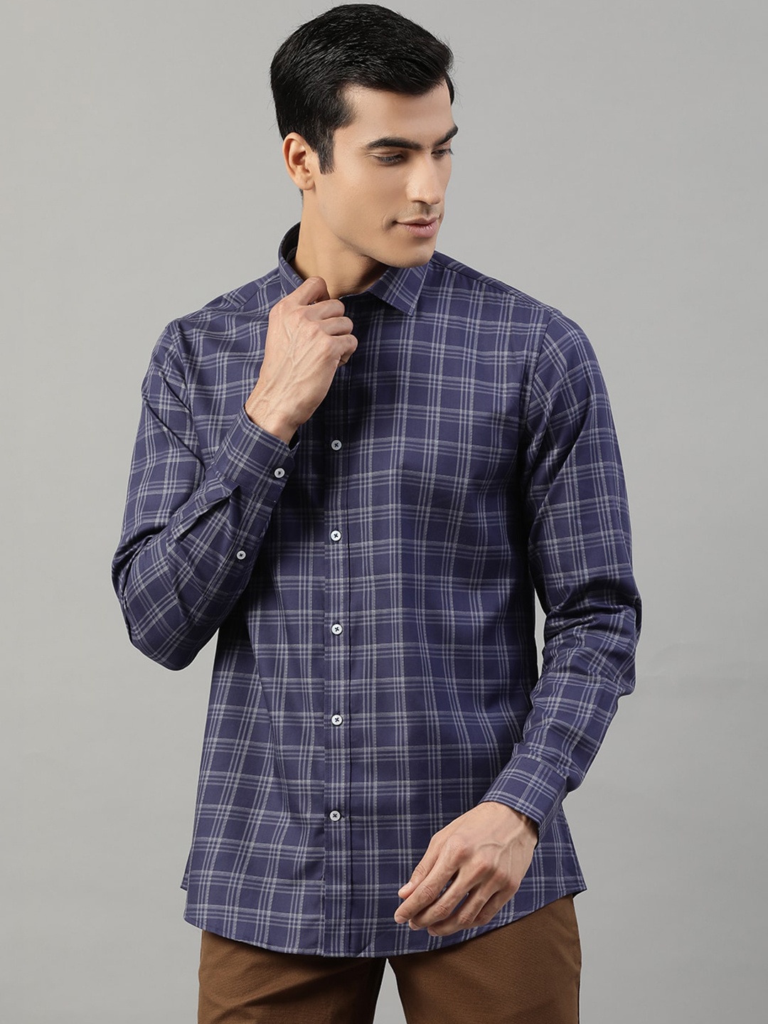 

HARSAM Men Blue Slim Fit Checked Casual Shirt
