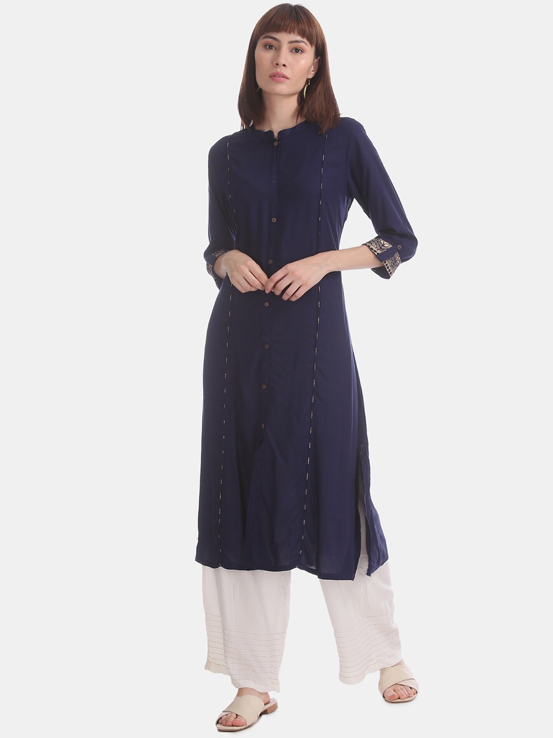 

Karigari Women Navy Blue Solid Straight Kurta