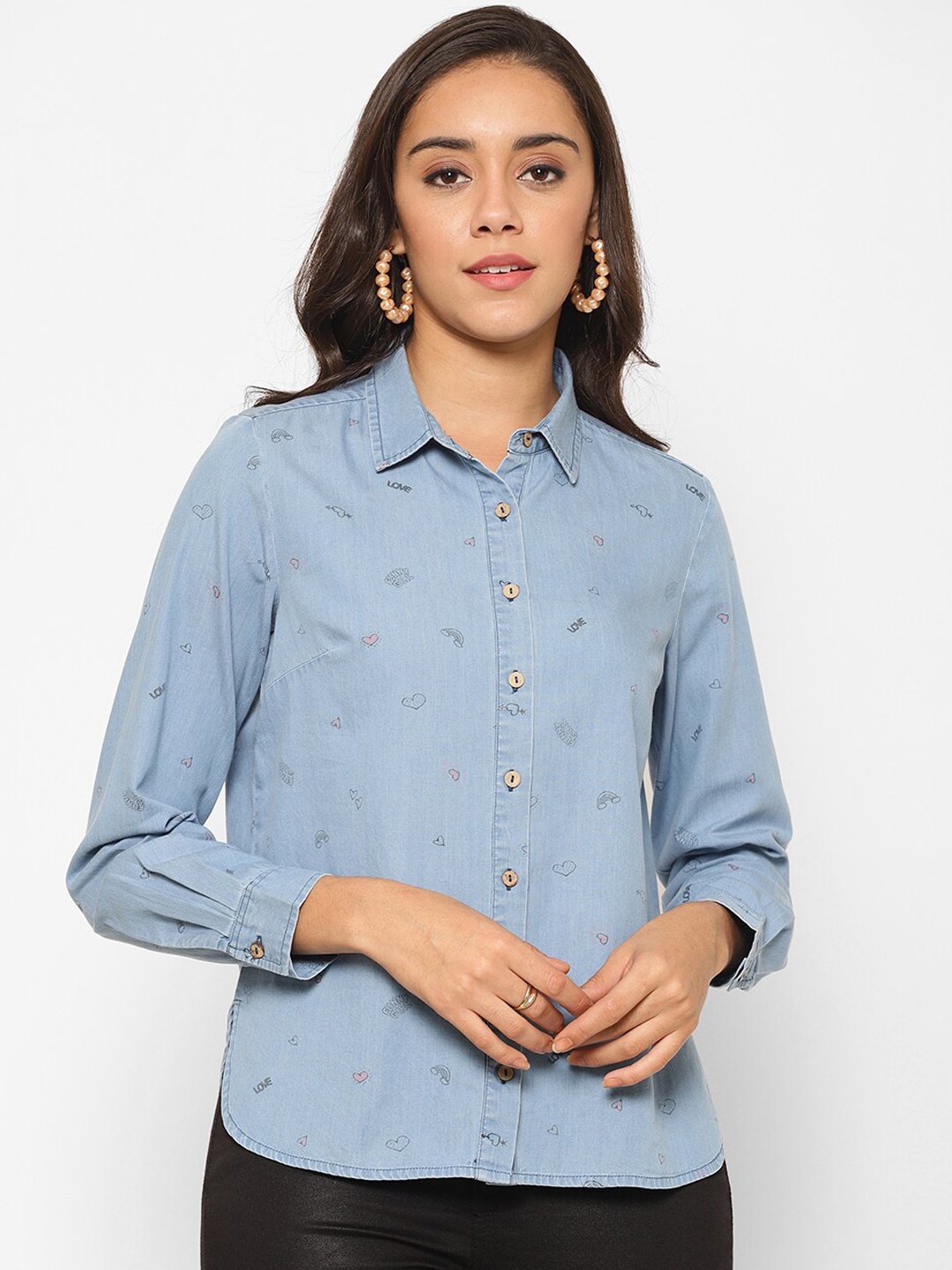 

HOUSE OF KKARMA Women Blue Regular Fit Printed Casual Shirt