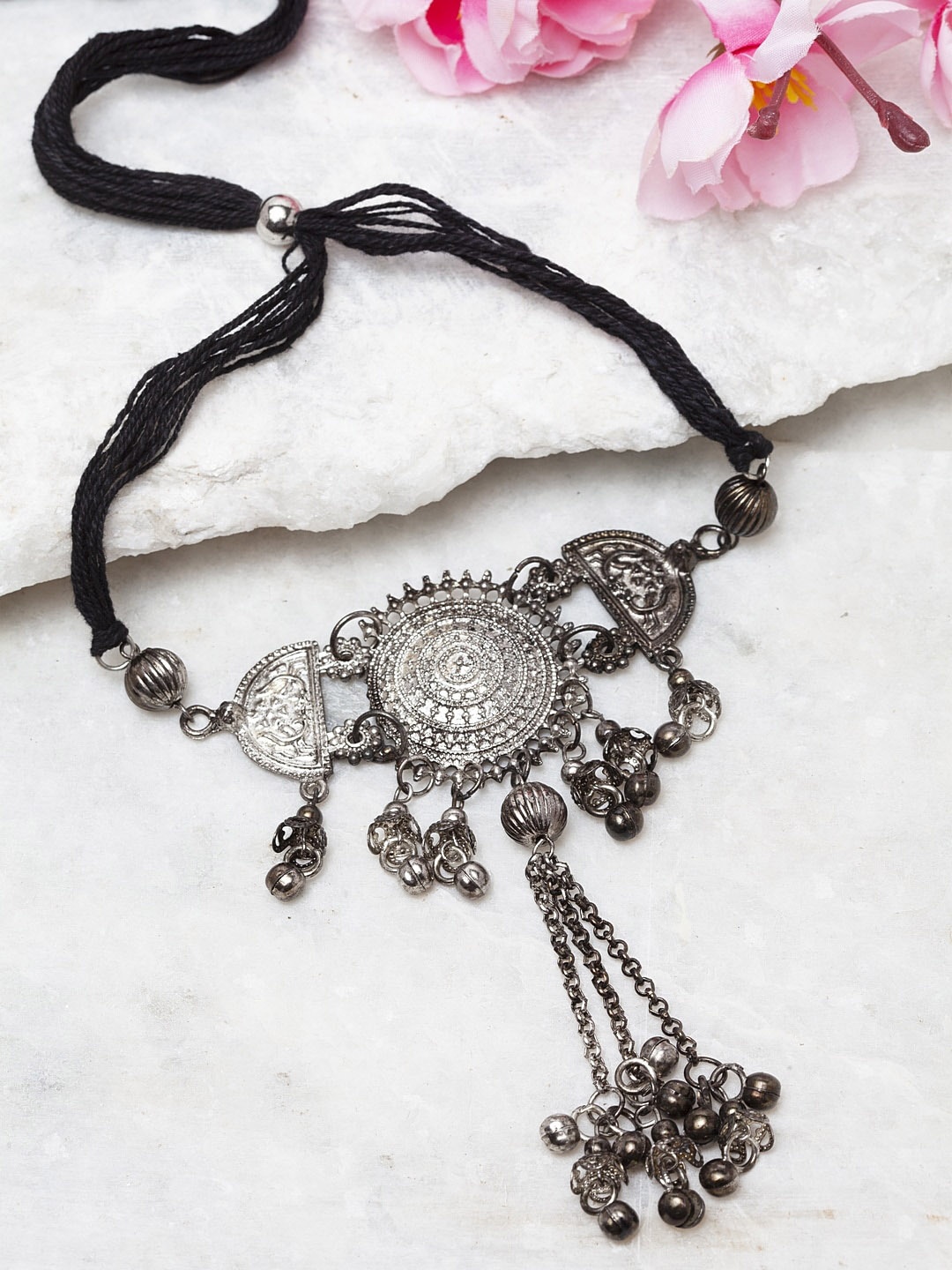 

Moedbuille Silver-Toned Handcrafted Tribal Temple Design Choker Necklace