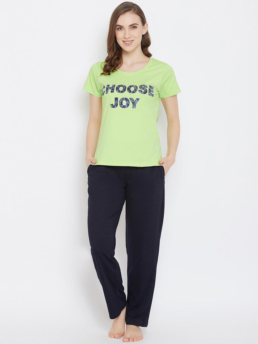

Clovia Women Green & Navy Blue Printed Night suit